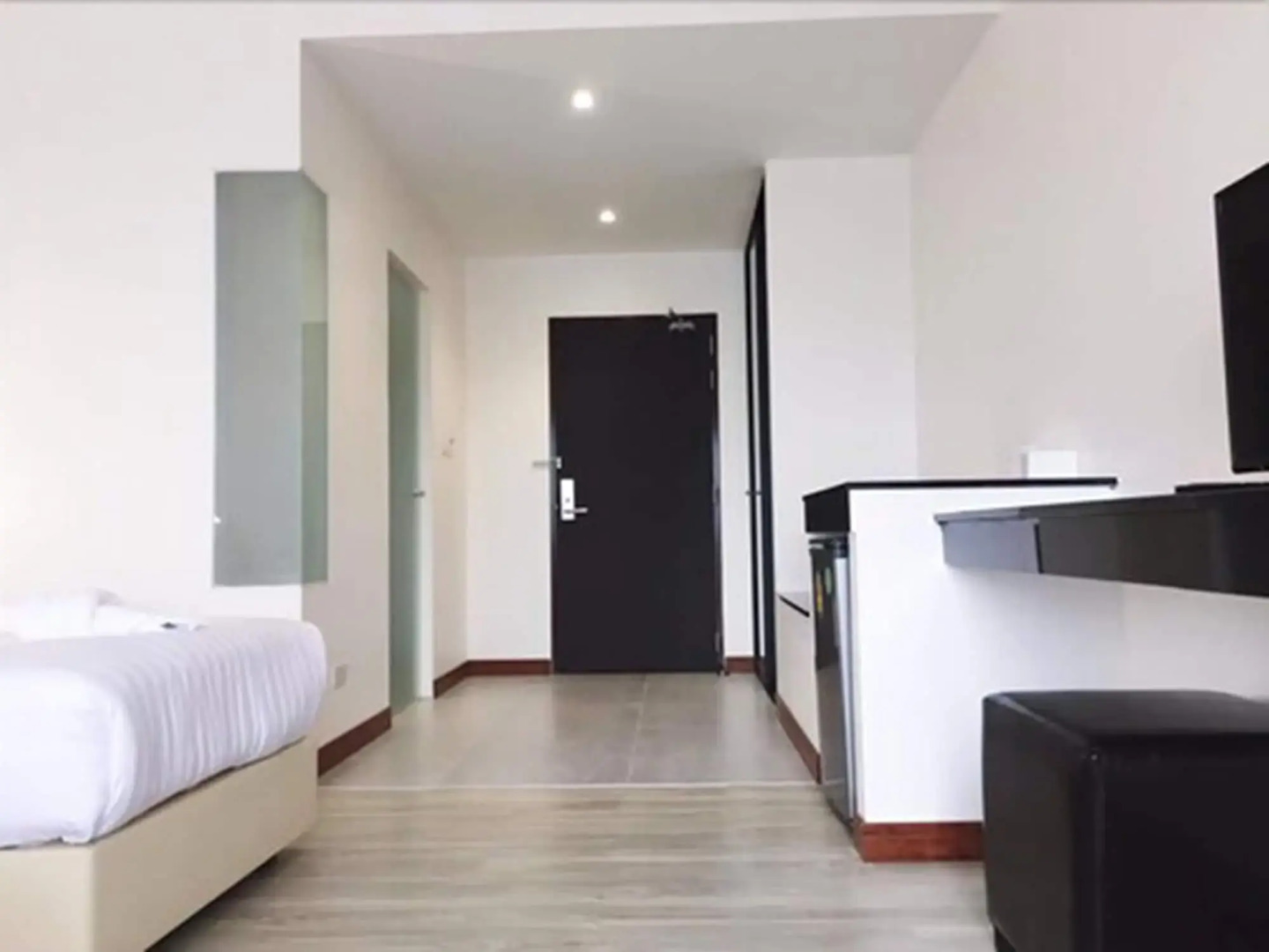 Orchid Riverview Hotel