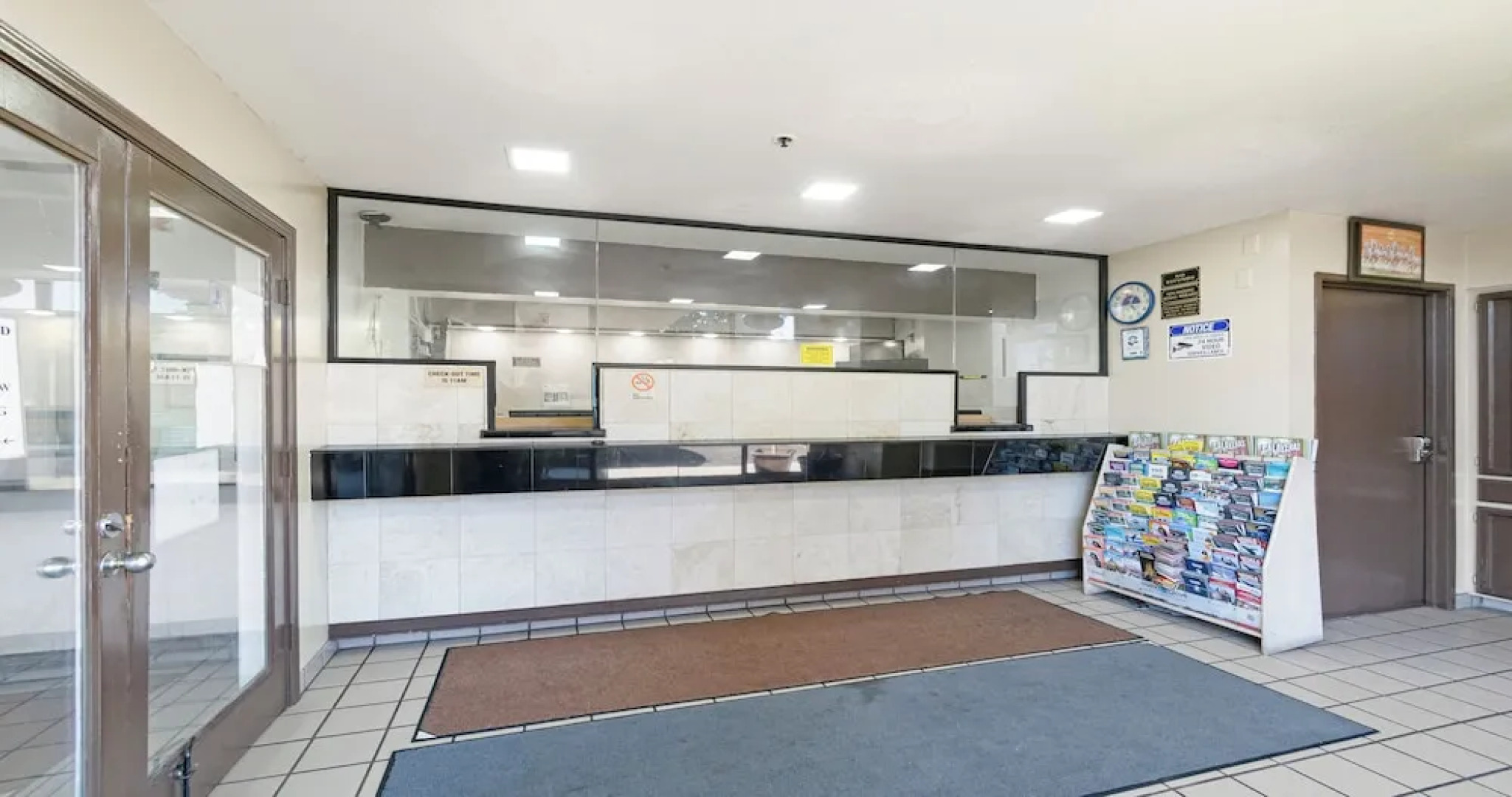 Budget Inn and Suites