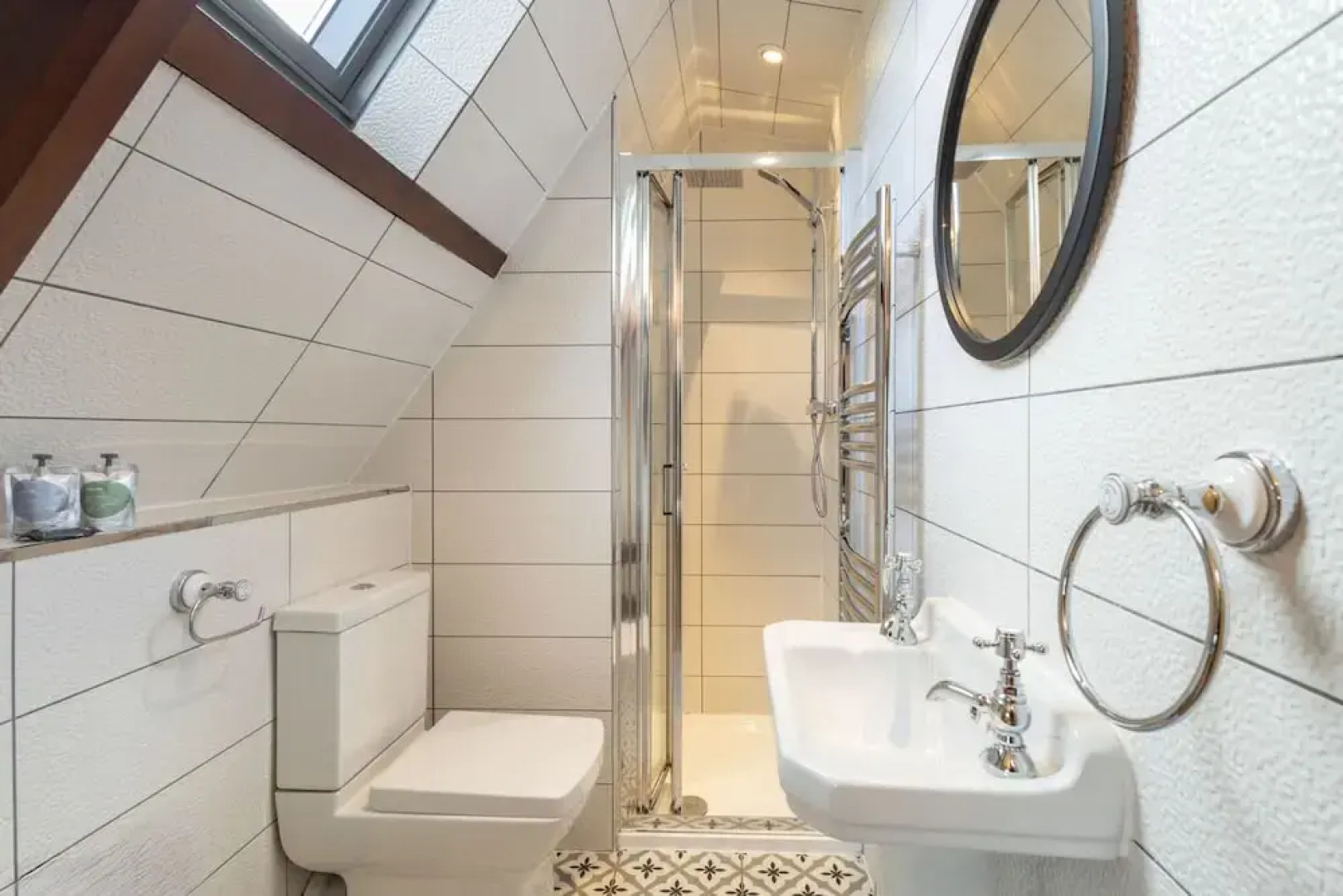 Host Stay The Tiny Chapel