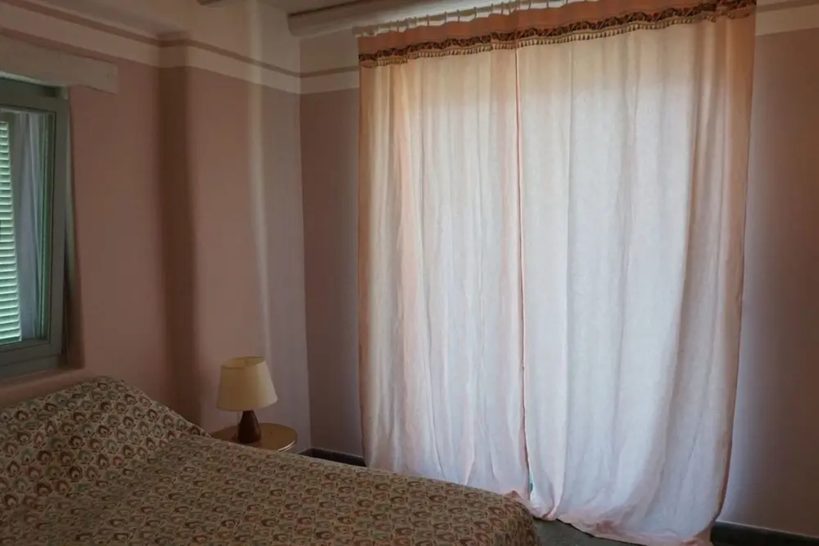 Villa Alati - Seafront Villa With Swimming Pool