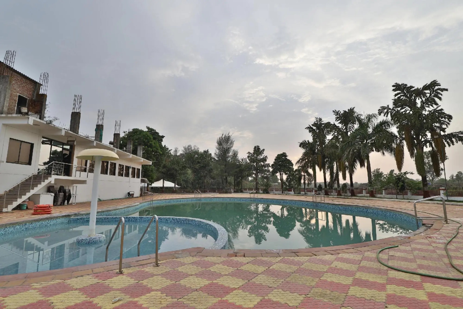 Palette - Golden Pond