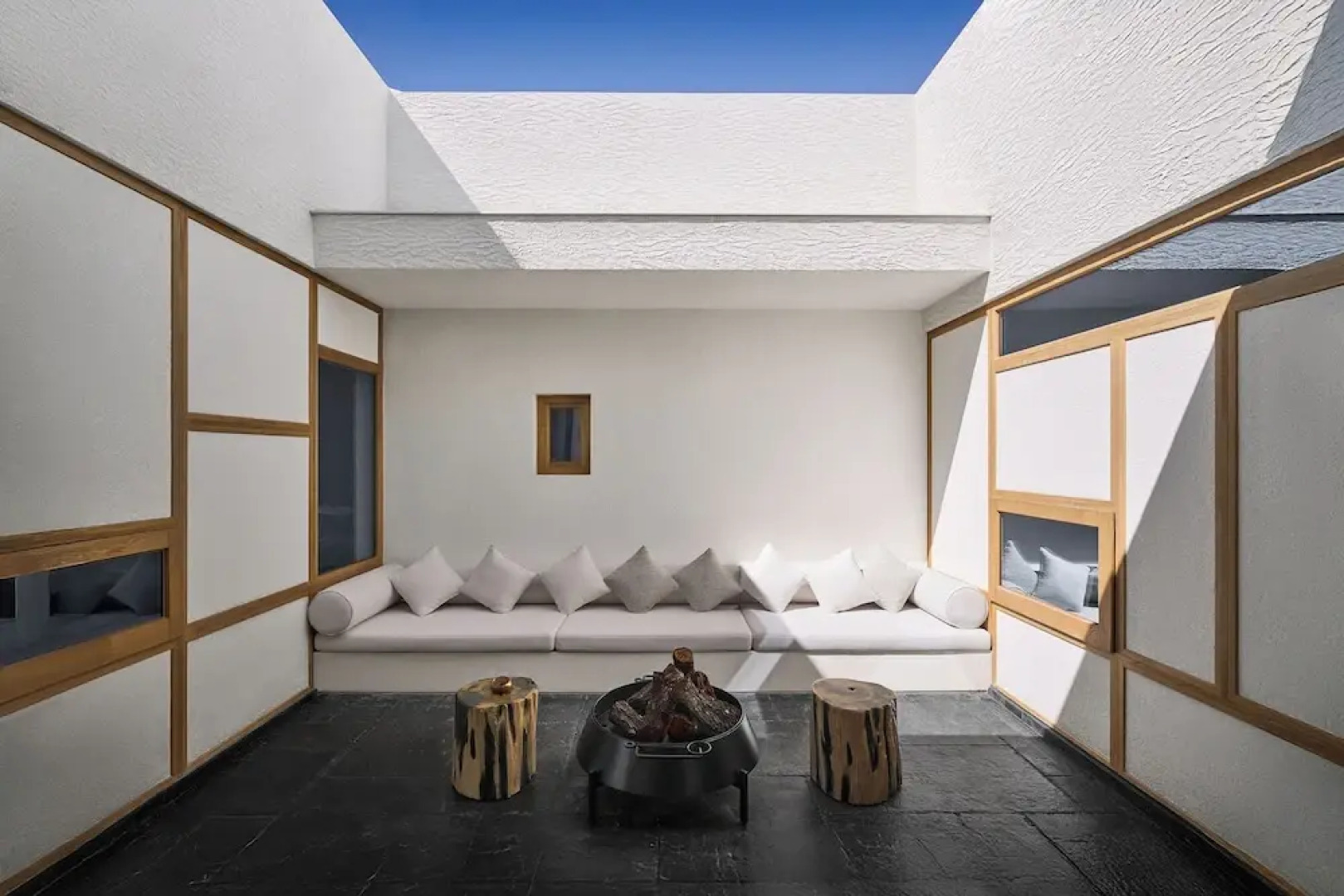 Deqin Meri Poodom hotel