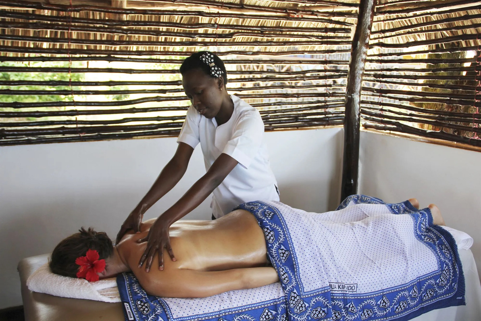 Mnarani Beach Cottages