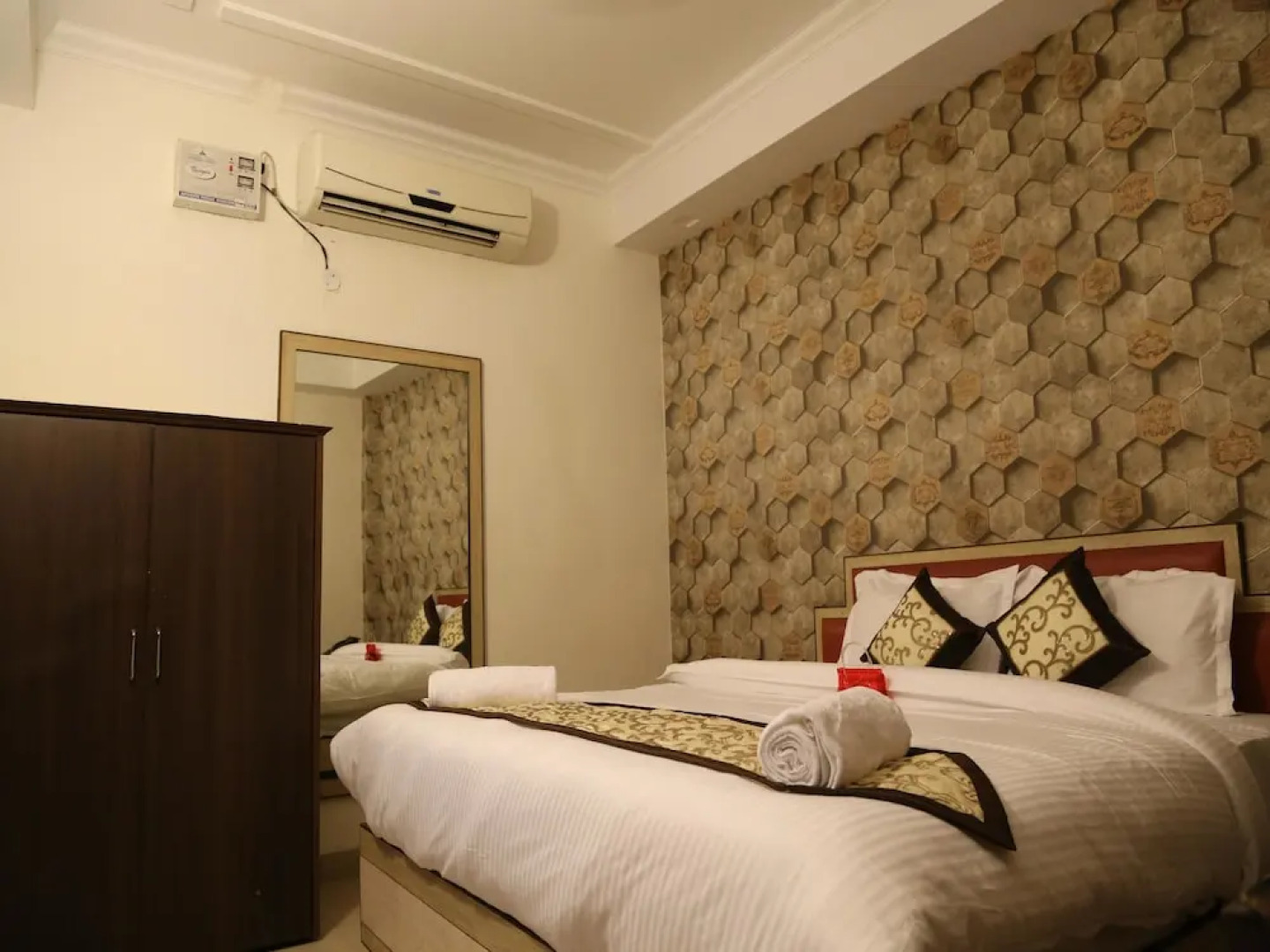 OYO Rooms Opposite K Area Zirakpur 1