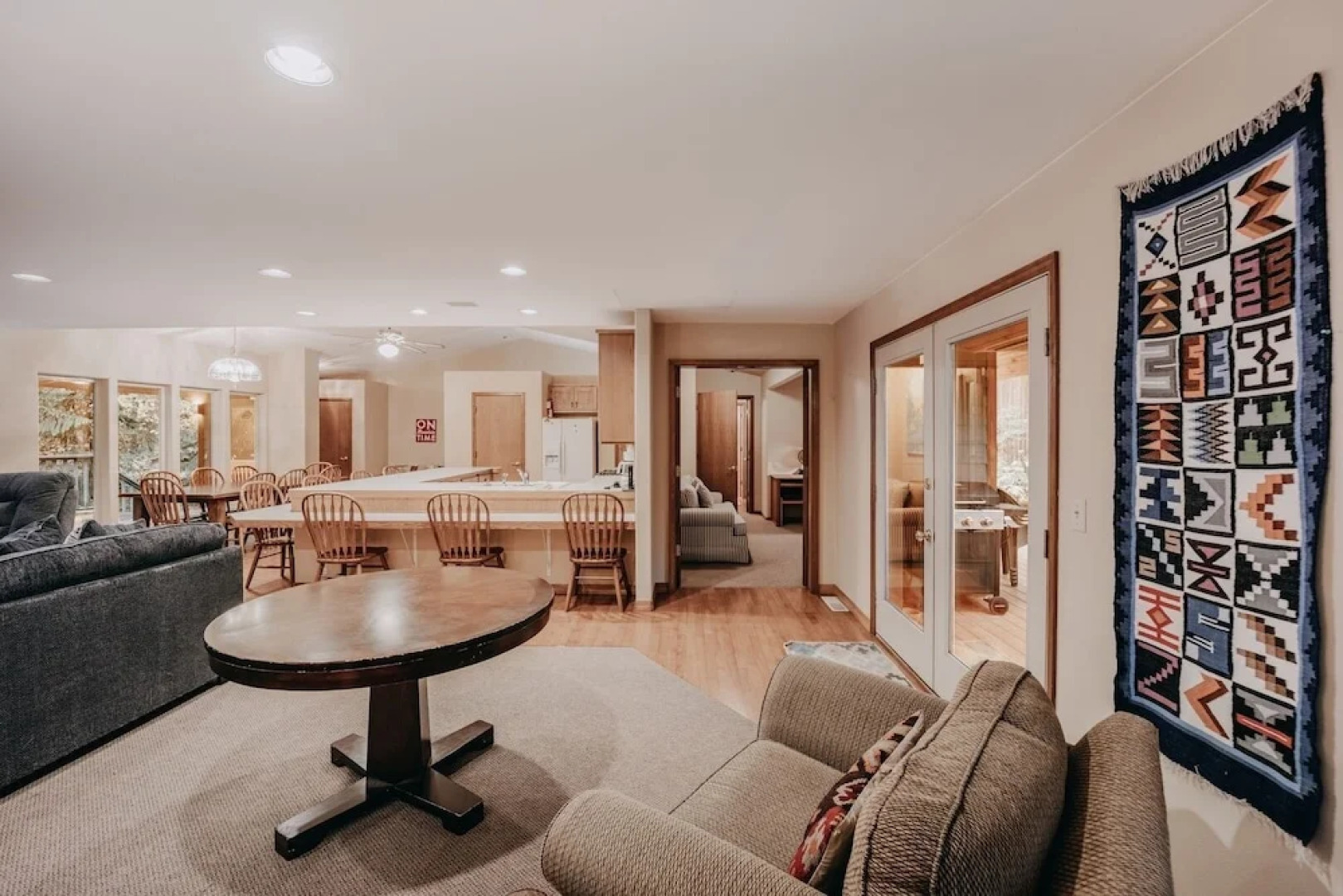 29sl - Hot Tub - Sauna - Bbq - Shuffle Board - Sleeps 11 3 Bedroom Home by Redawning