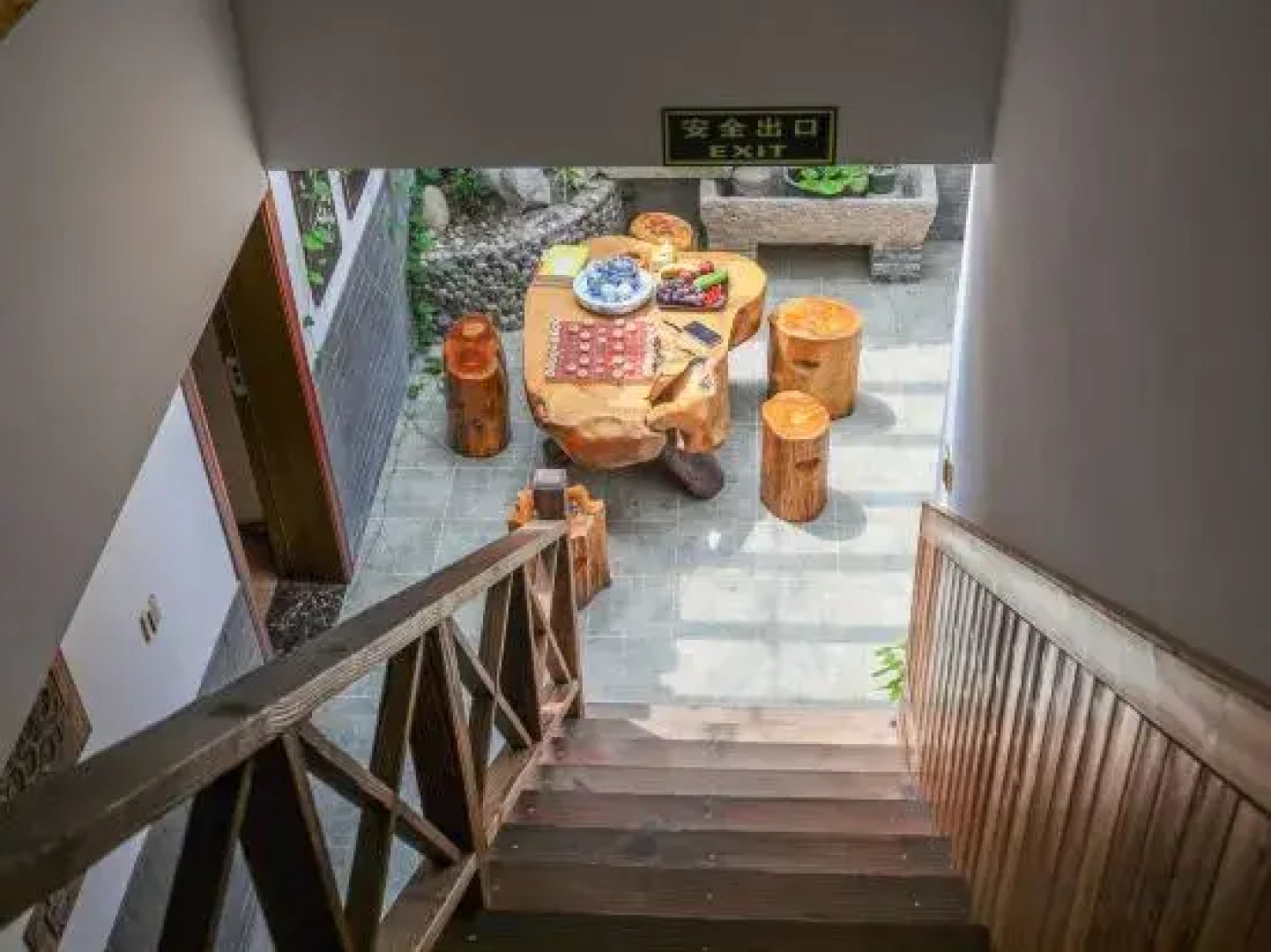 Wuzhen Muxin Courtyard Inn