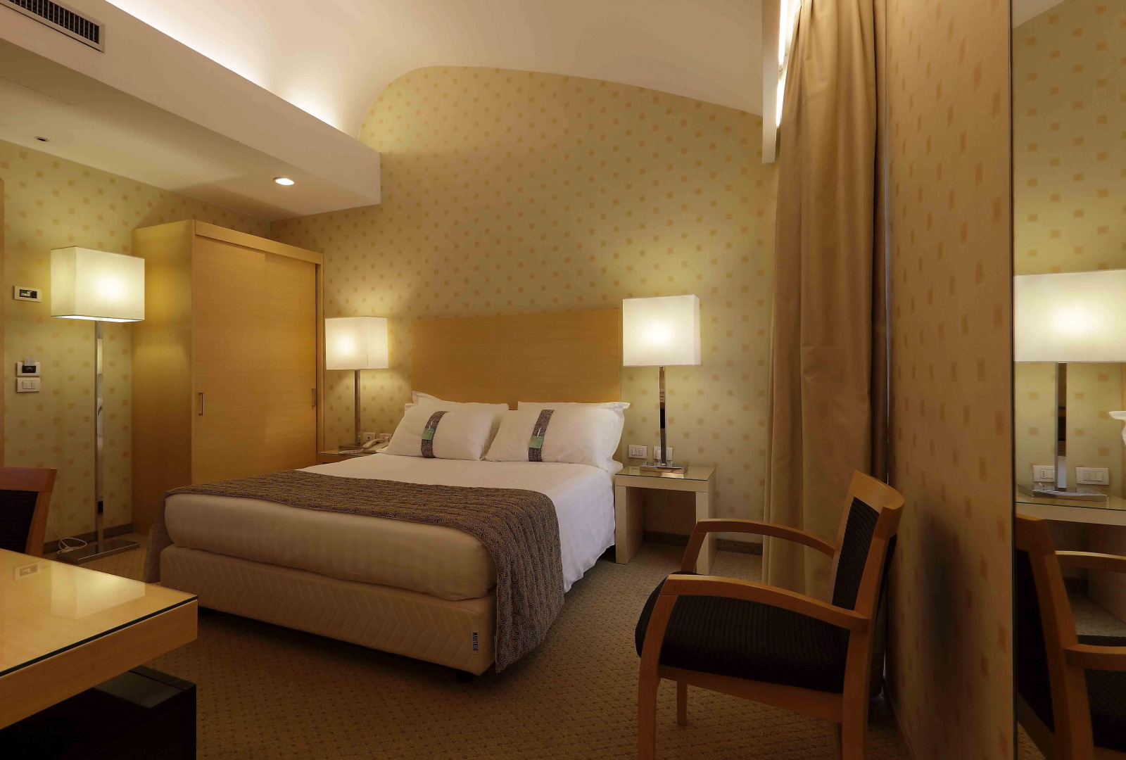 Holiday Inn Milan - Garibaldi Station by IHG