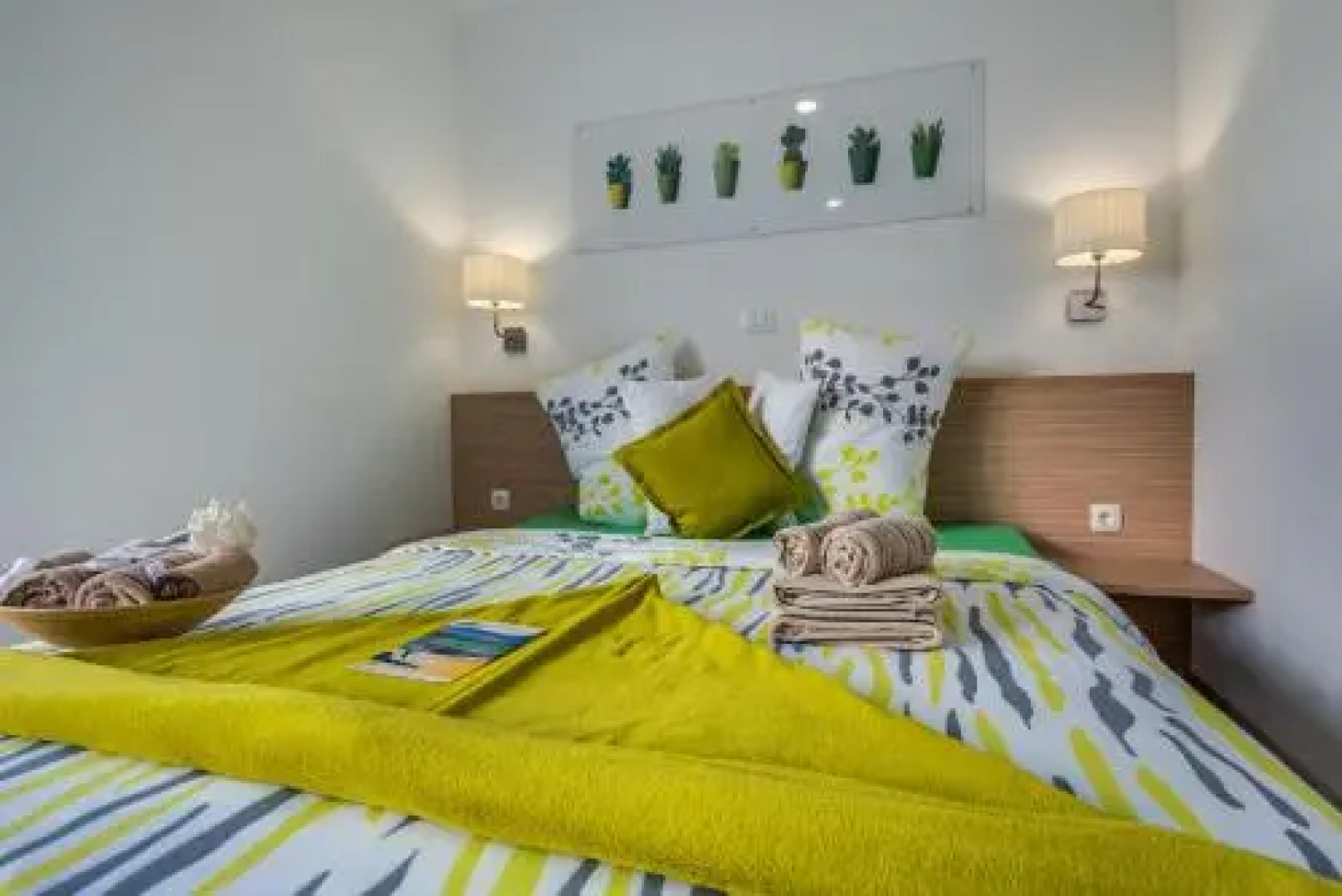 Apartments Holidays Roko