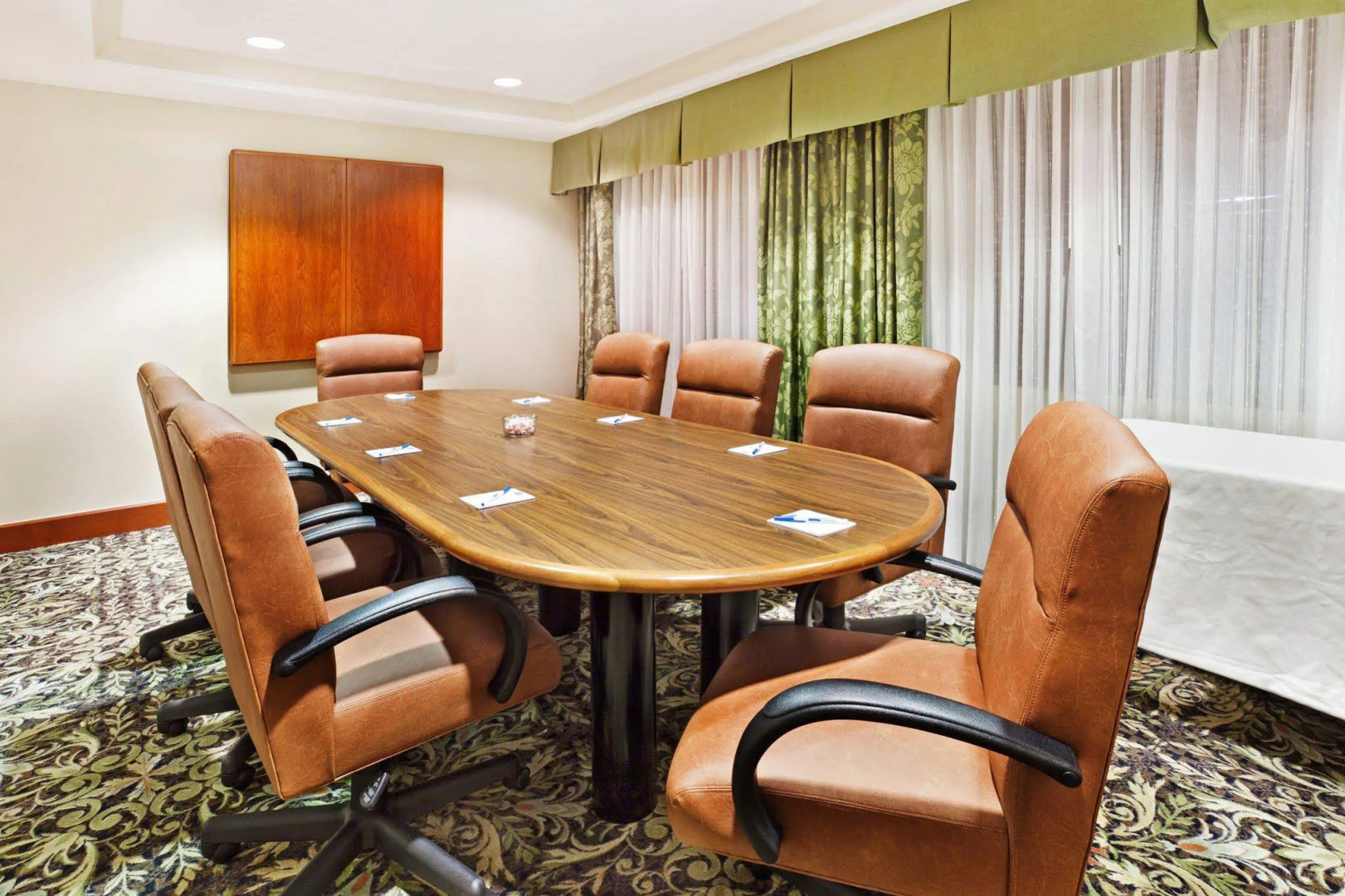 Staybridge Suites Charlotte Ballantyne by IHG