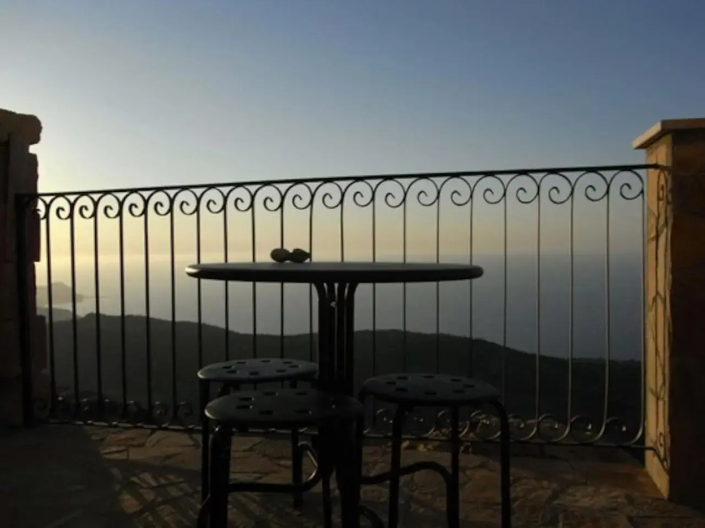 1000mt di altezza a 10km dal mare