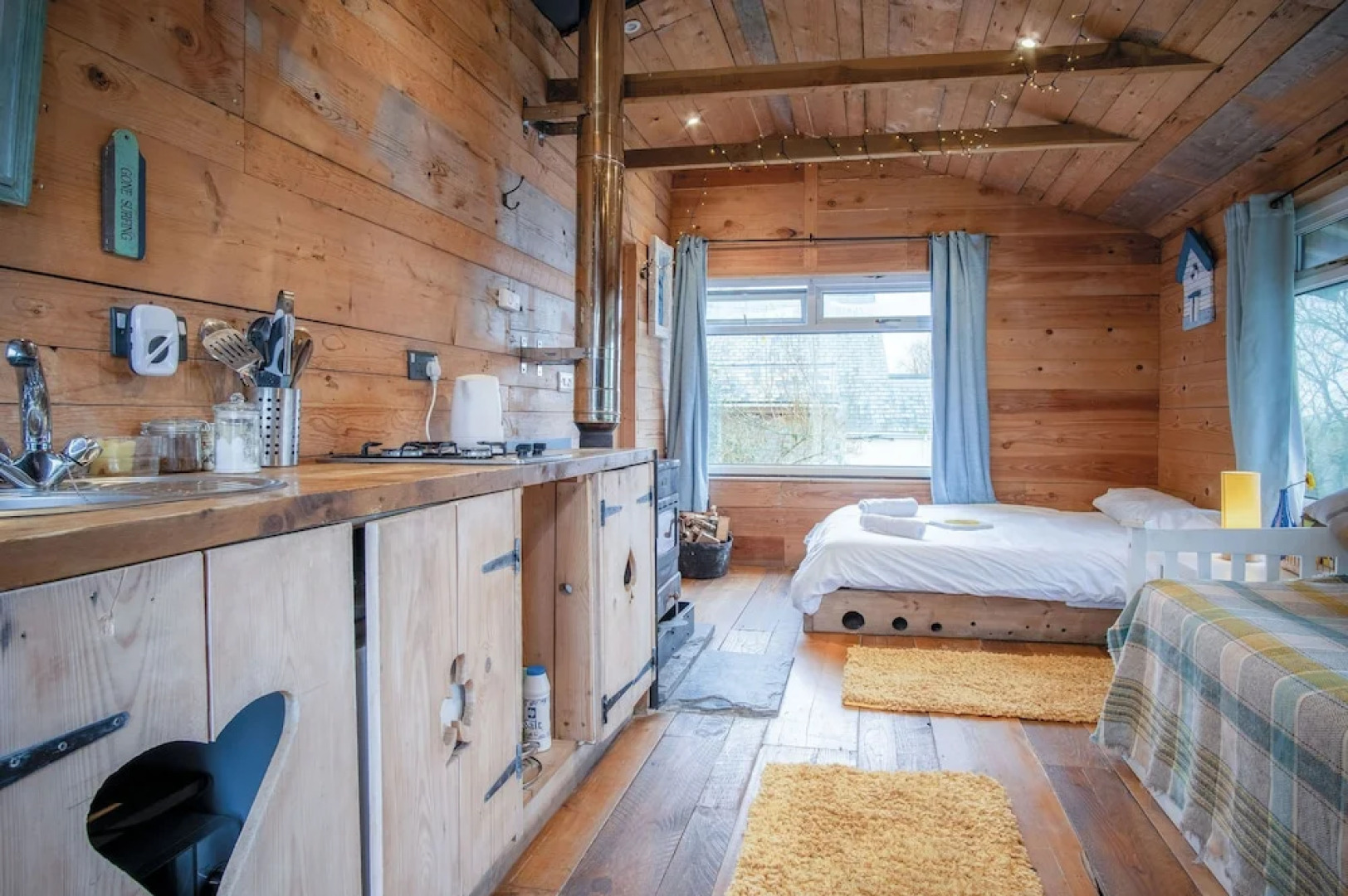 The Hygge Hut - 1 Bed - Freshwest Beach Retreat