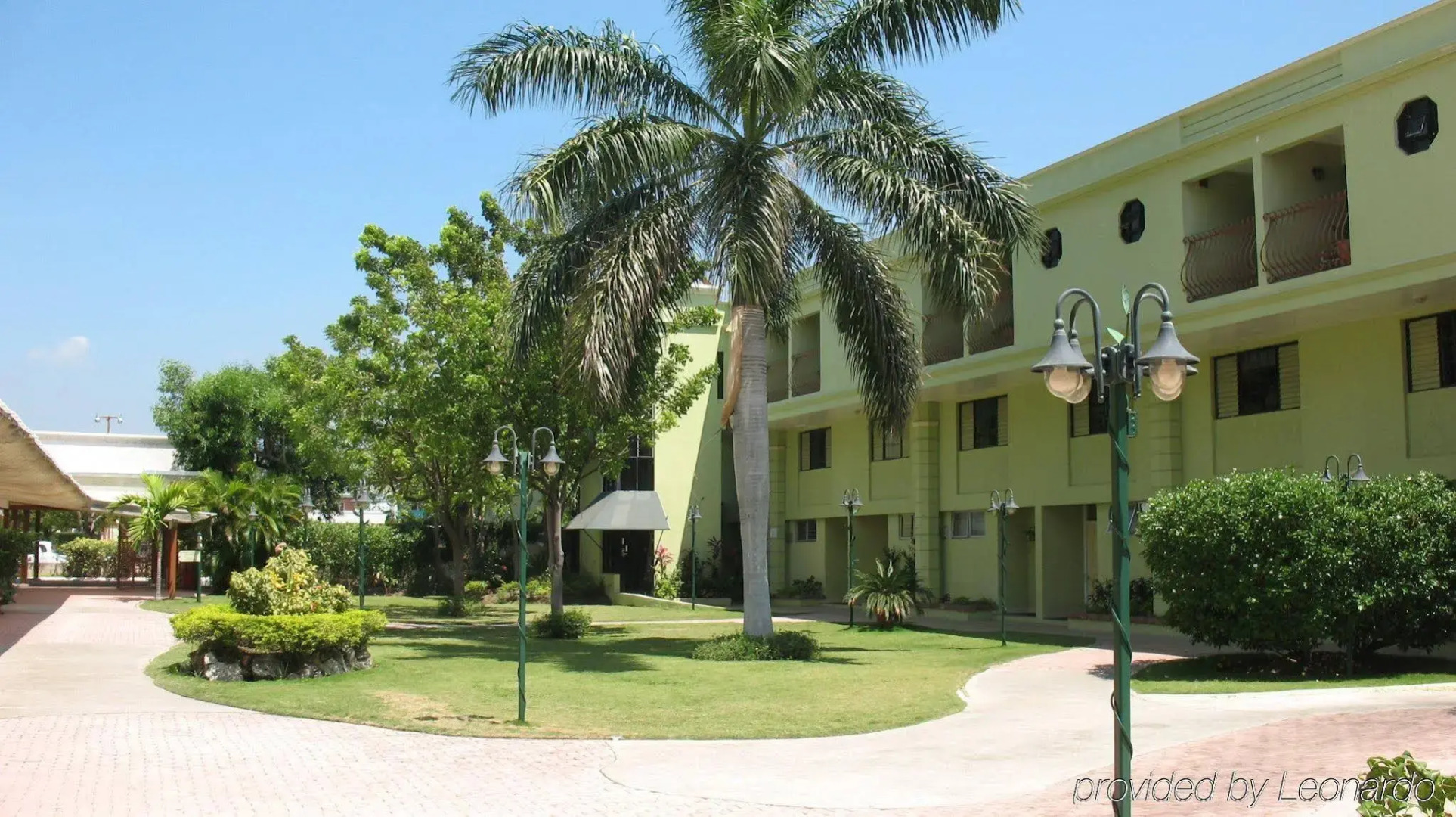 The Knutsford Court Hotel