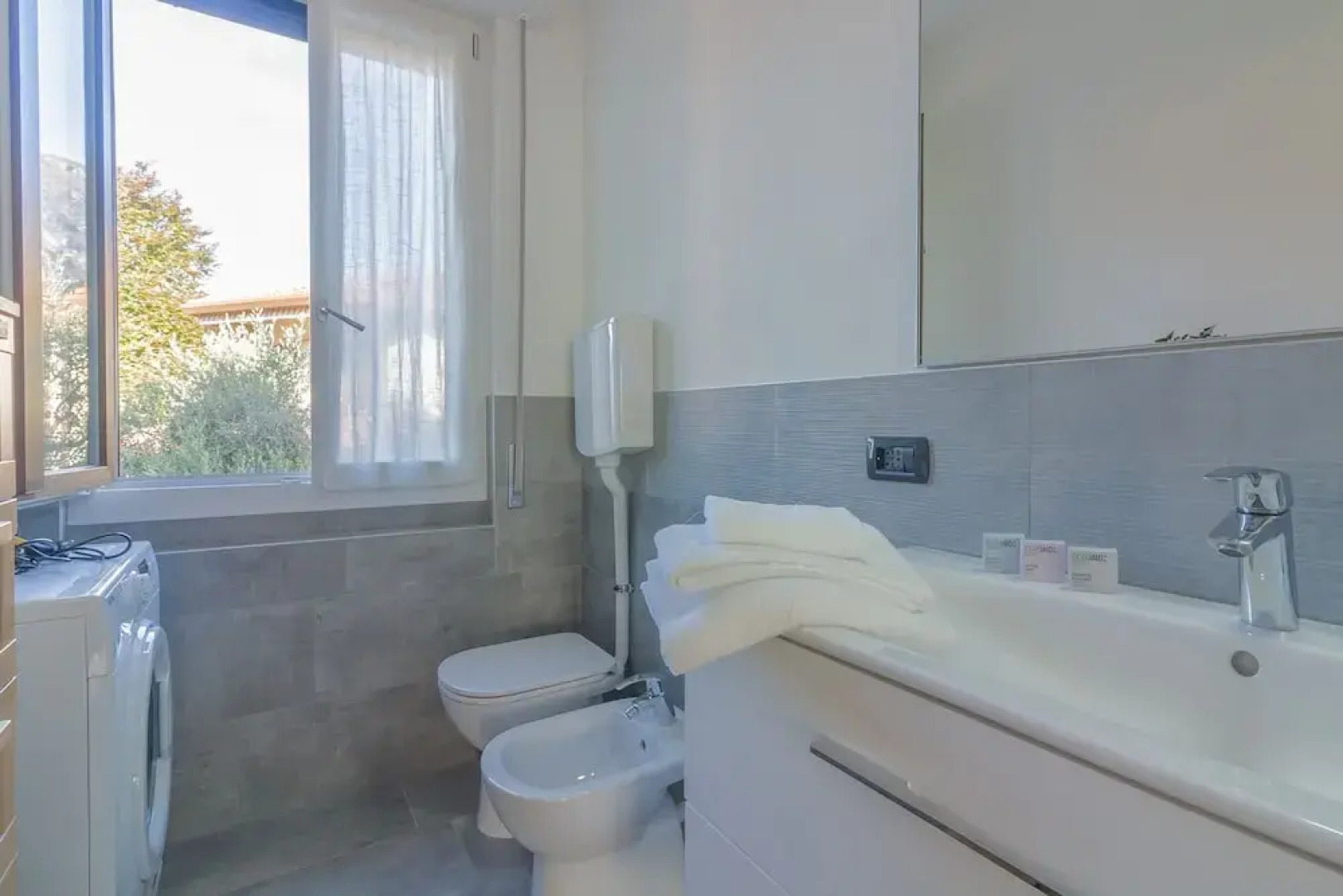 Sweet Caroline in Lierna