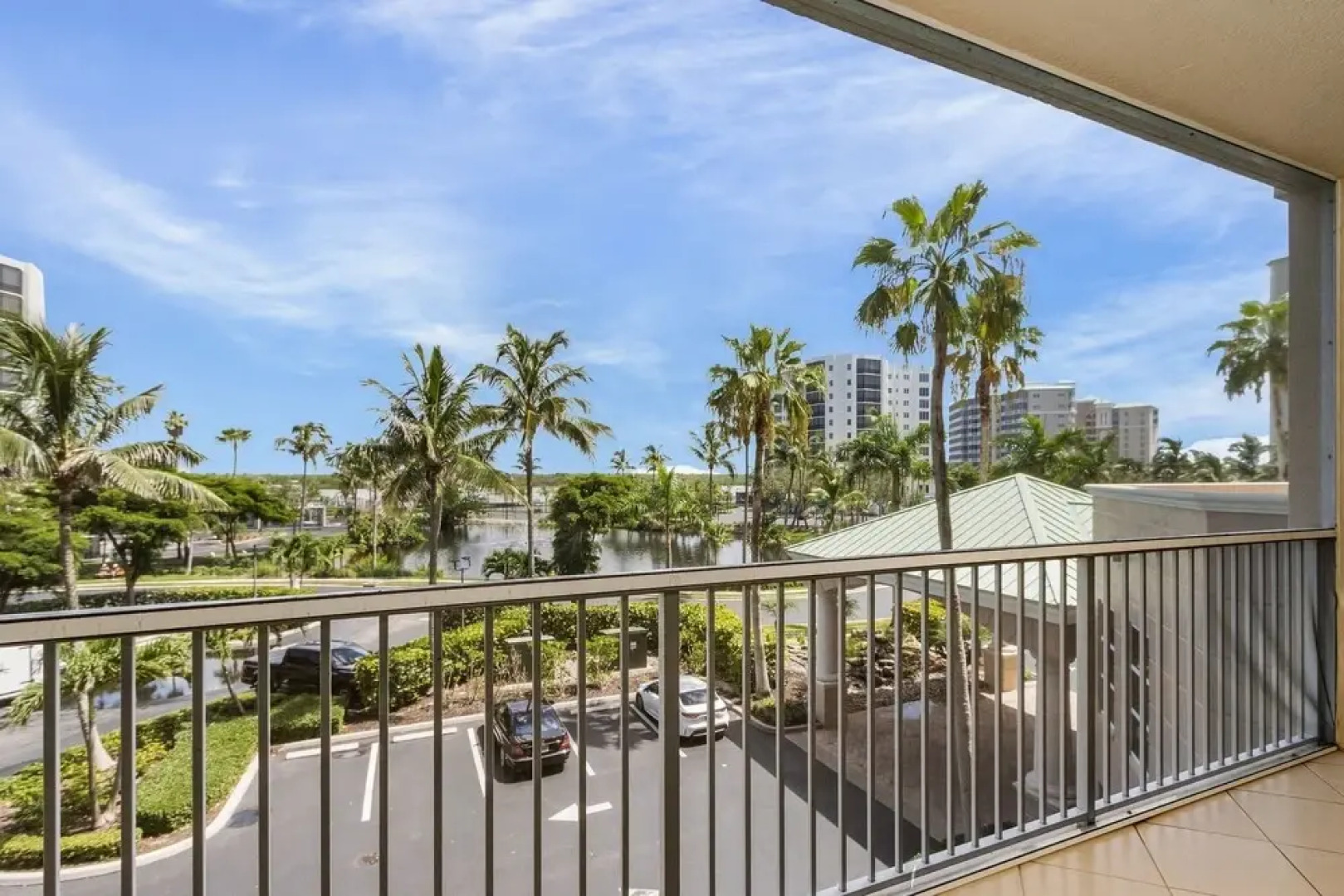 Waterside #835: Bayscape Bliss 3br/2ba Condo W/ Pool! 3 Bedroom Condo