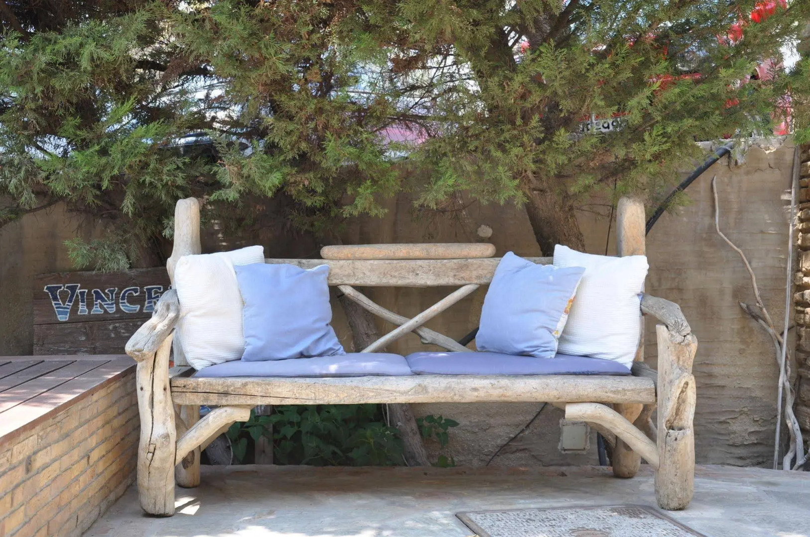 Vincenzo Family Hotel