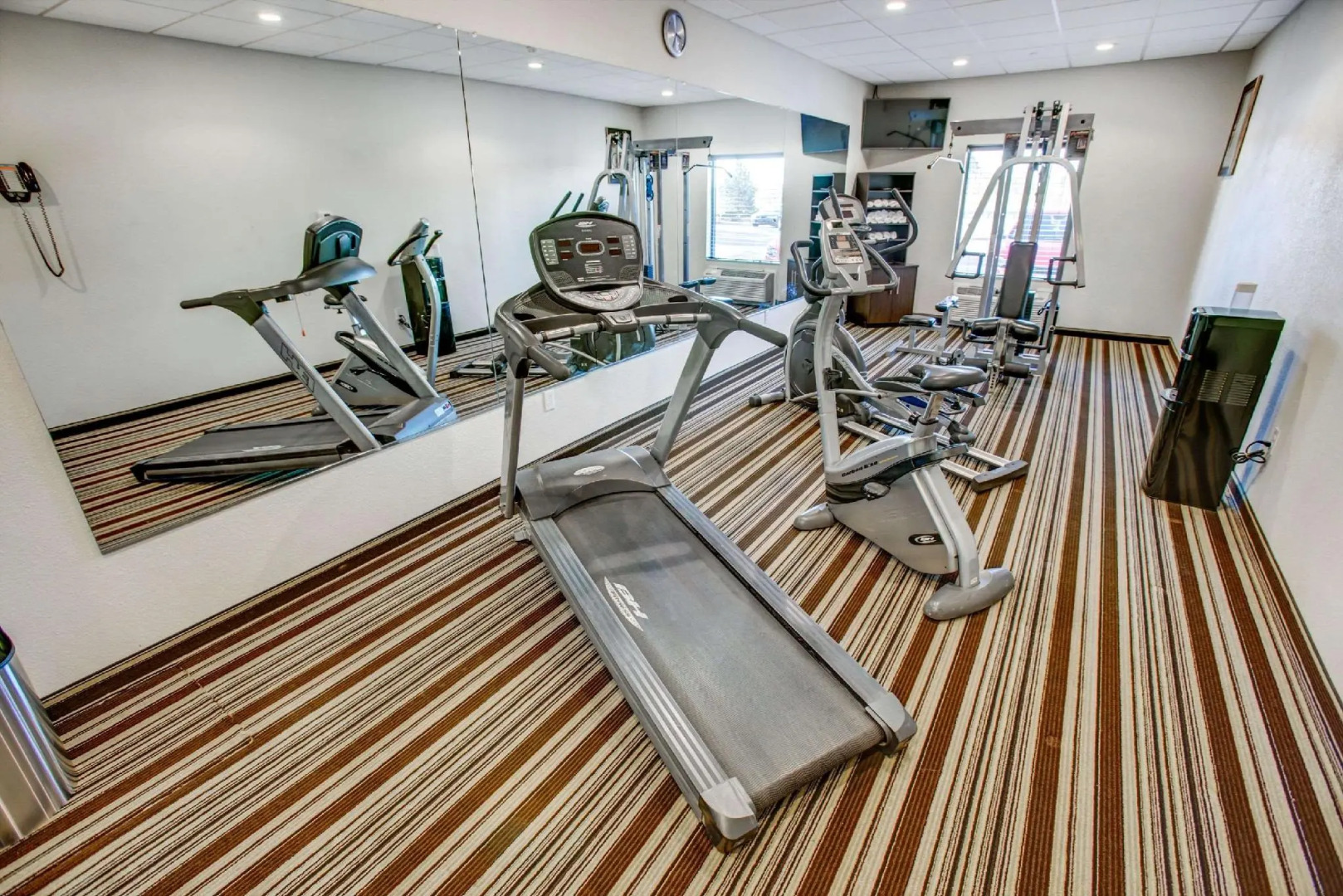 Comfort Inn & Suites Triadelphia - Wheeling