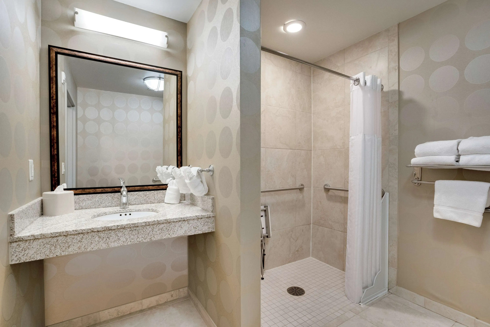 Hilton Garden Inn Milwaukee Airport