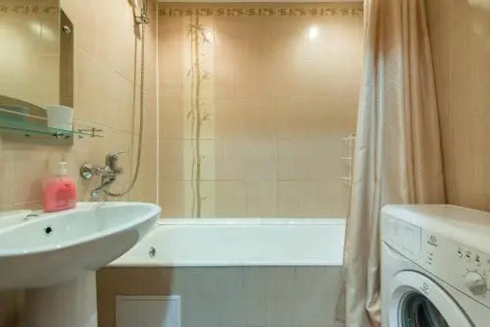 Апартаменты на Комендантском 25