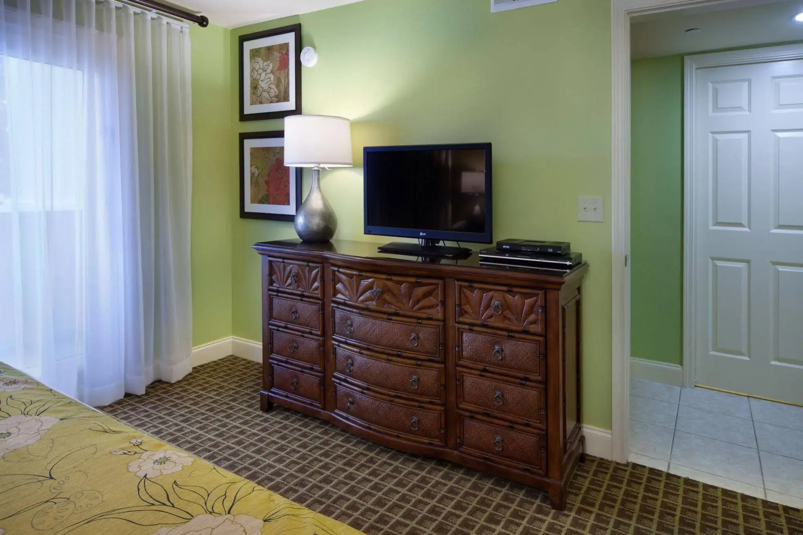 Holiday Inn Club Vacations At Bay Point Resort