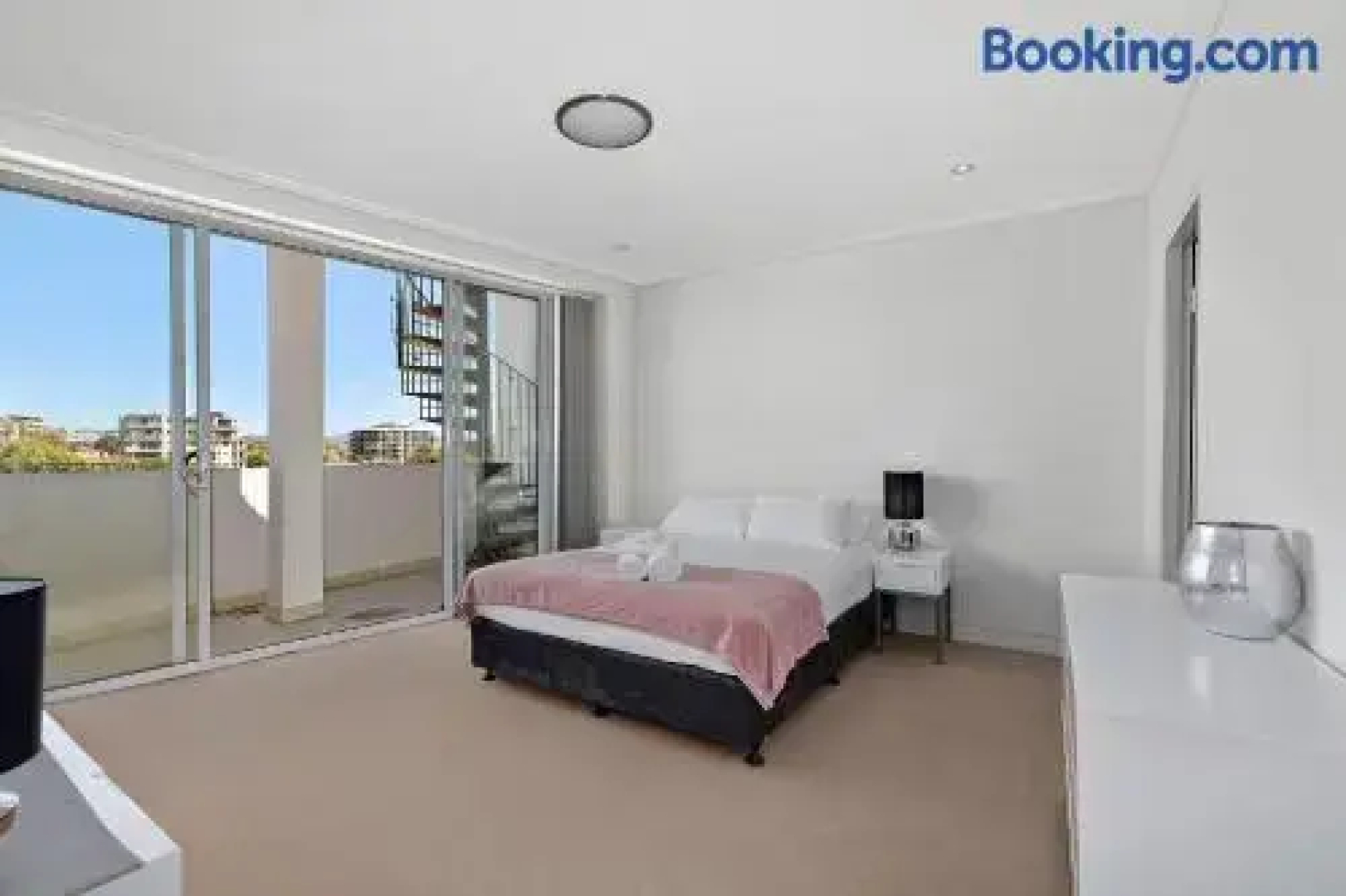 Coast Luxury Apartment 21