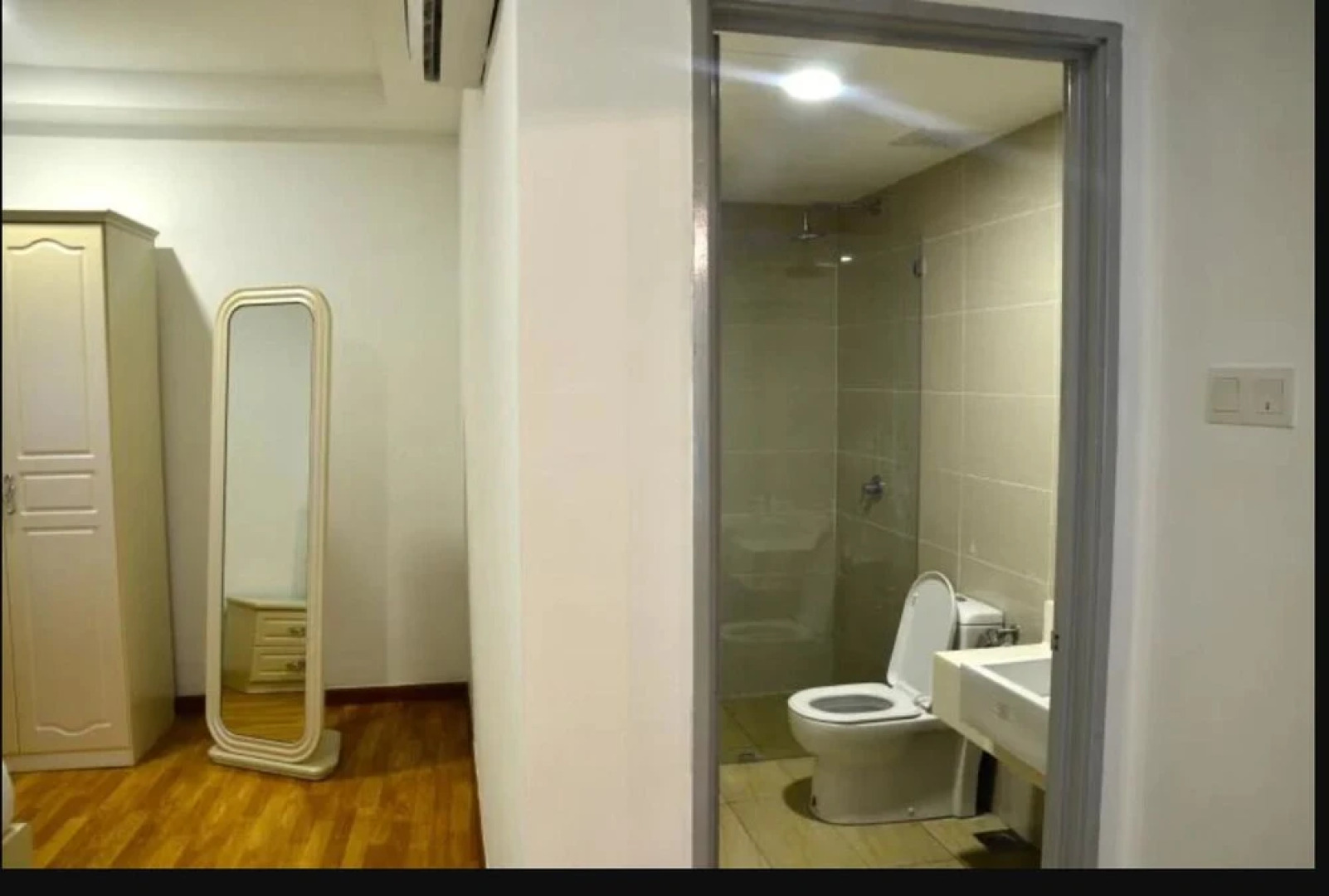 Sky Bungalow Green Beverly Hills