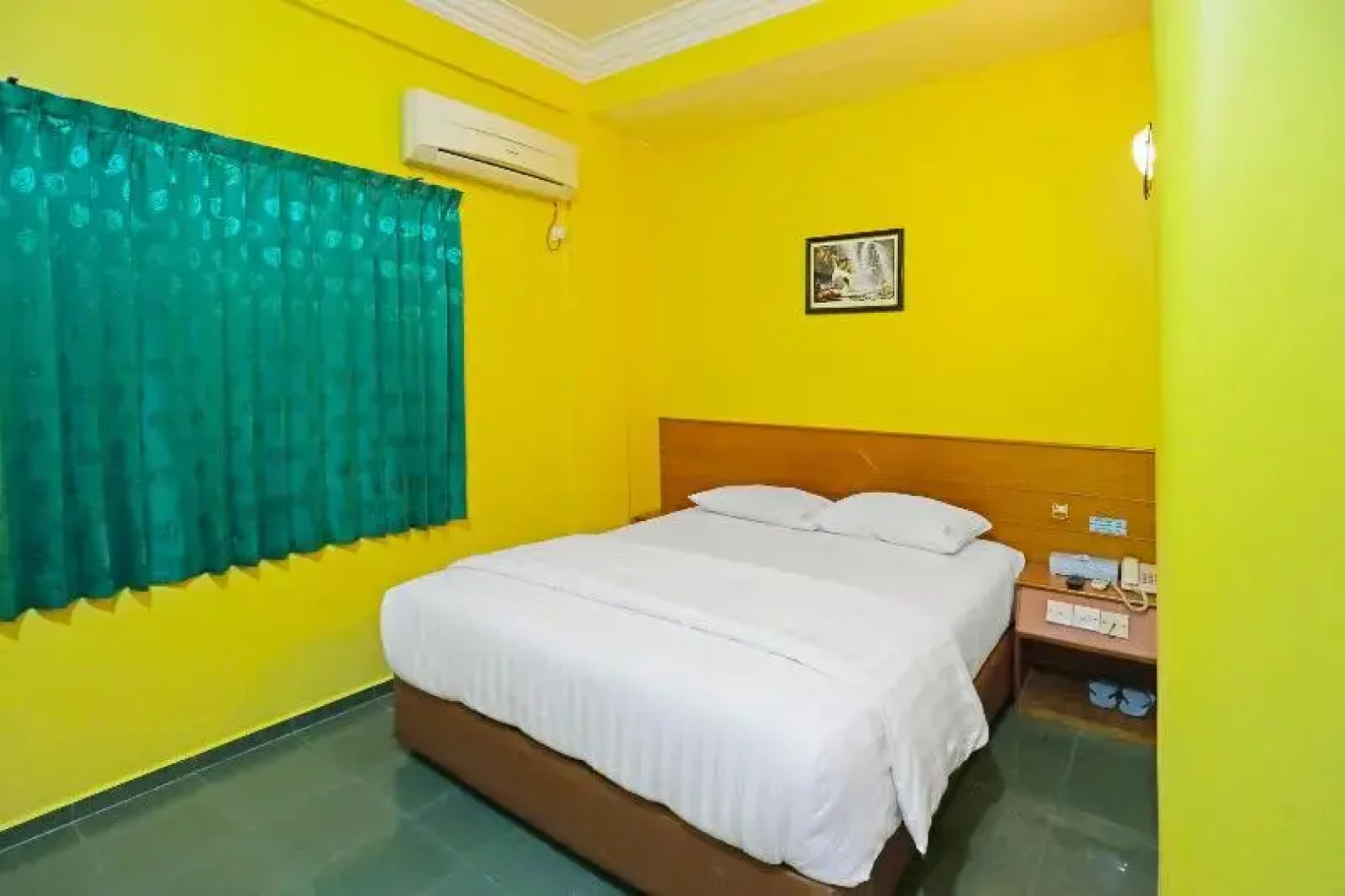 Collection O 91760 Sangrila Hotel