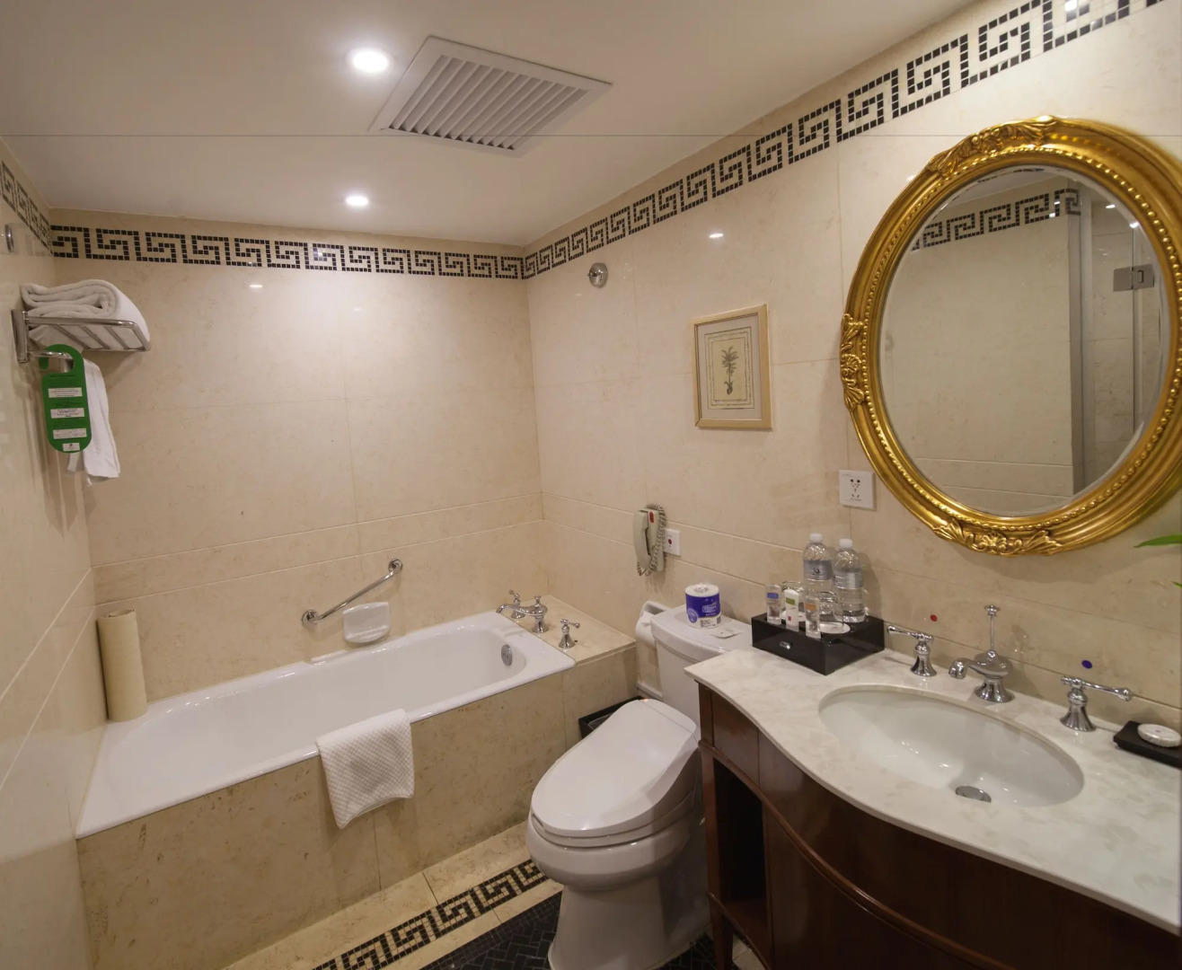 Отель Shanghai Park