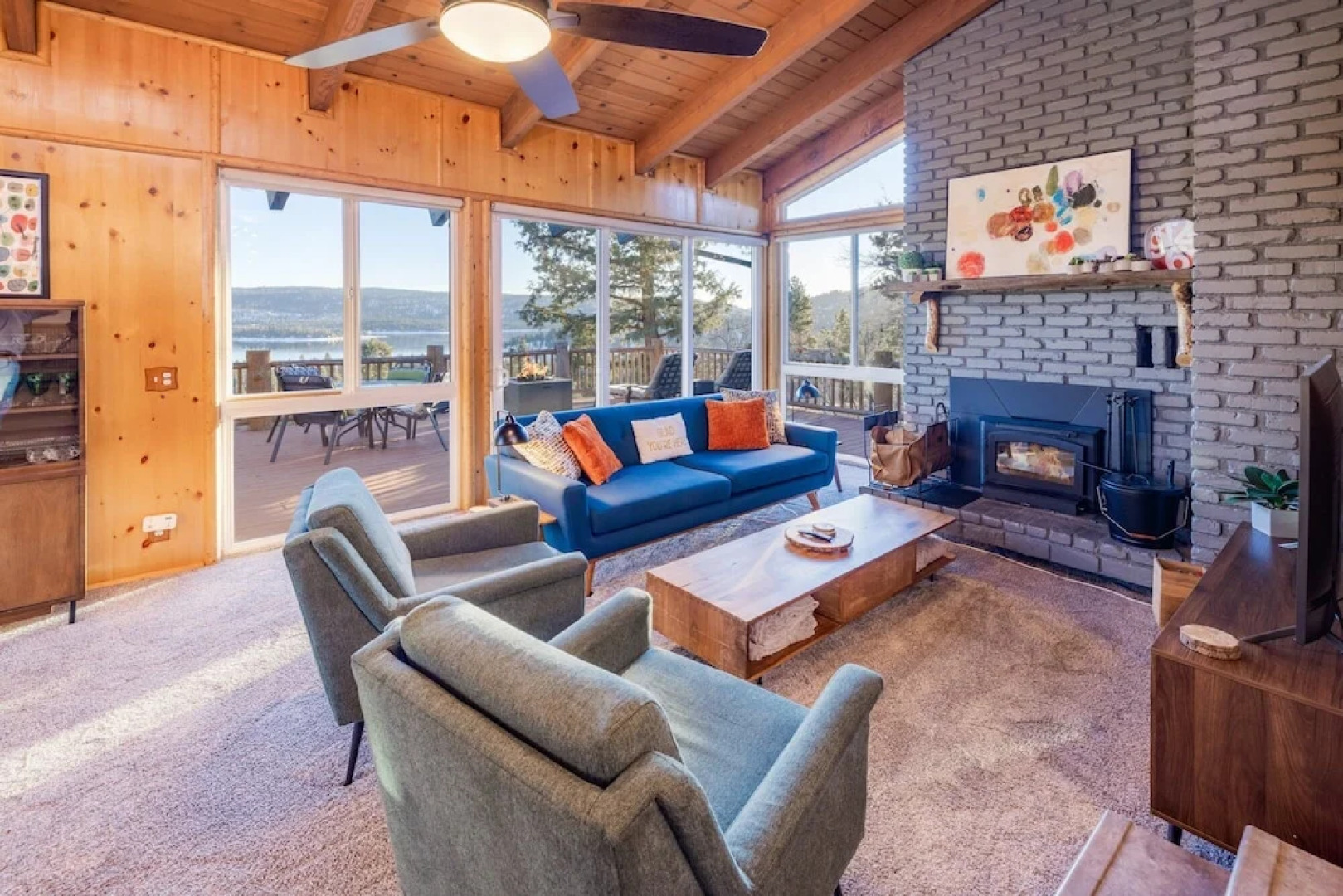 Lakeview Lookout #1978