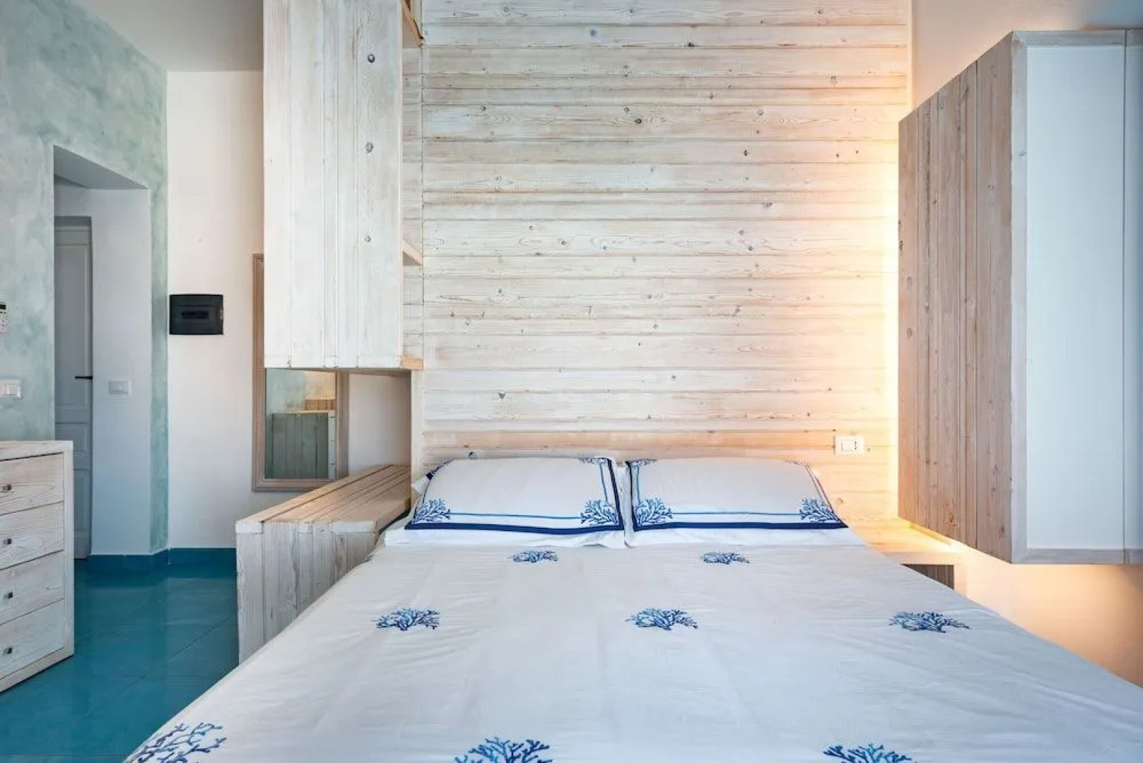 Hotel Eunymos - Trattoria Da Francesco Panarea