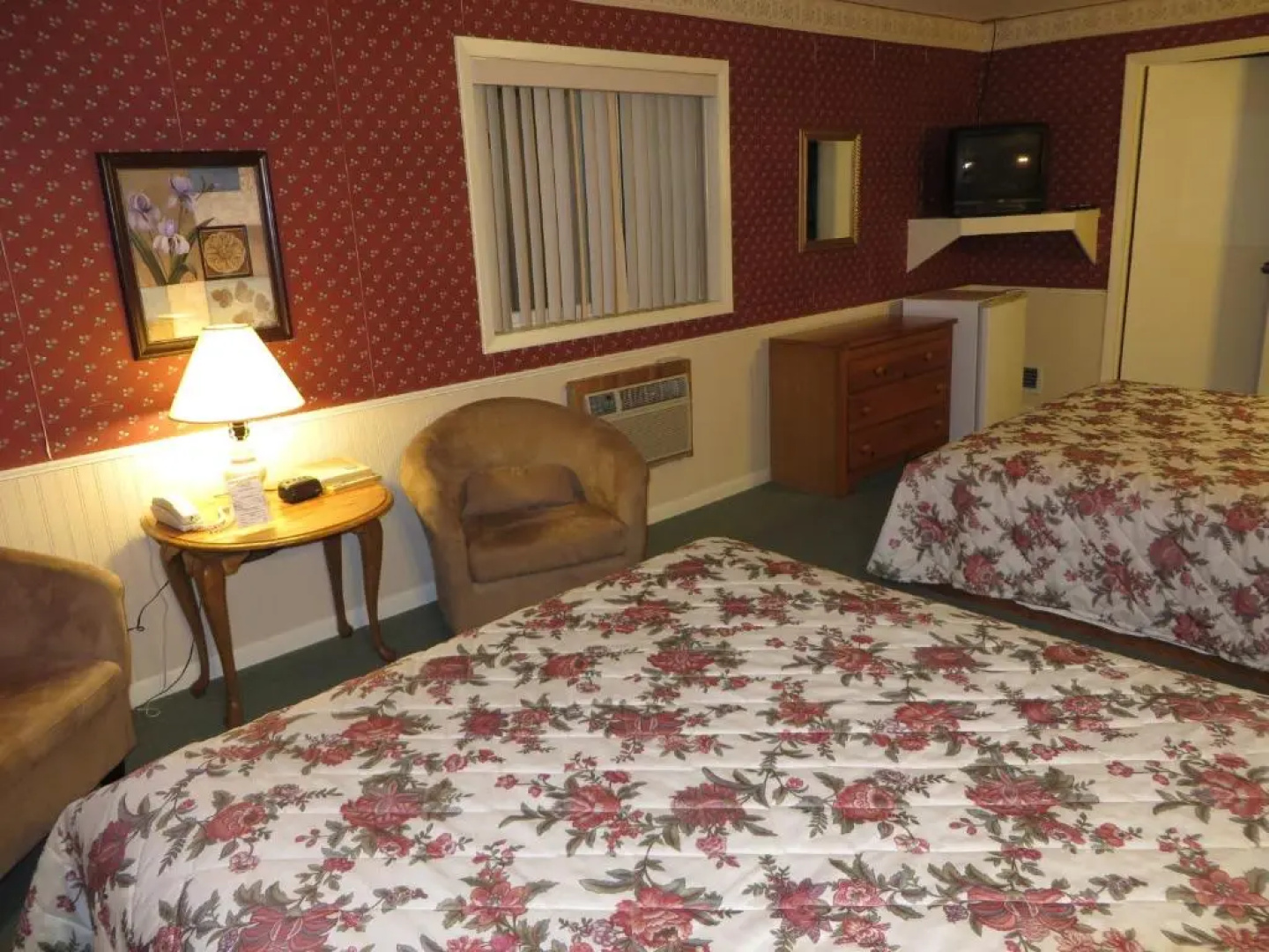 Travelers Inn