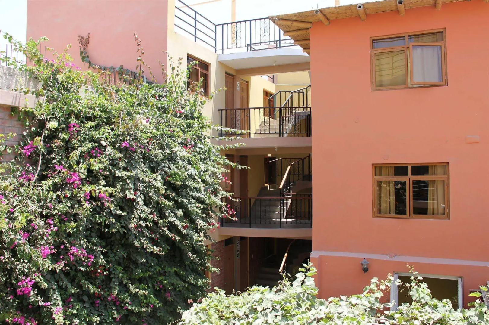 Hostal Tambo Colorado