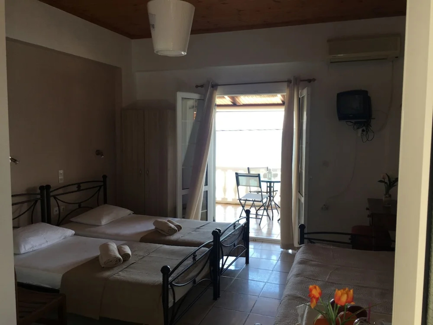 Elena's Luxury Studios and Apartments