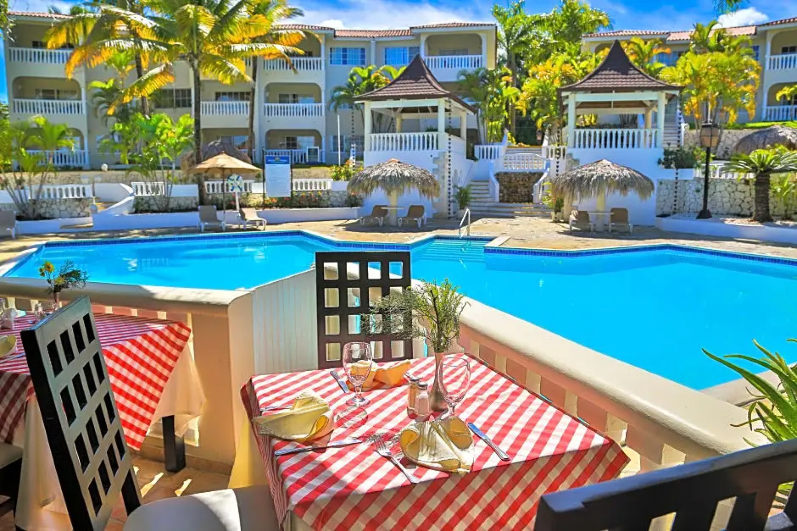 Lifestyle Crown Residence Suites - All Inclusive
