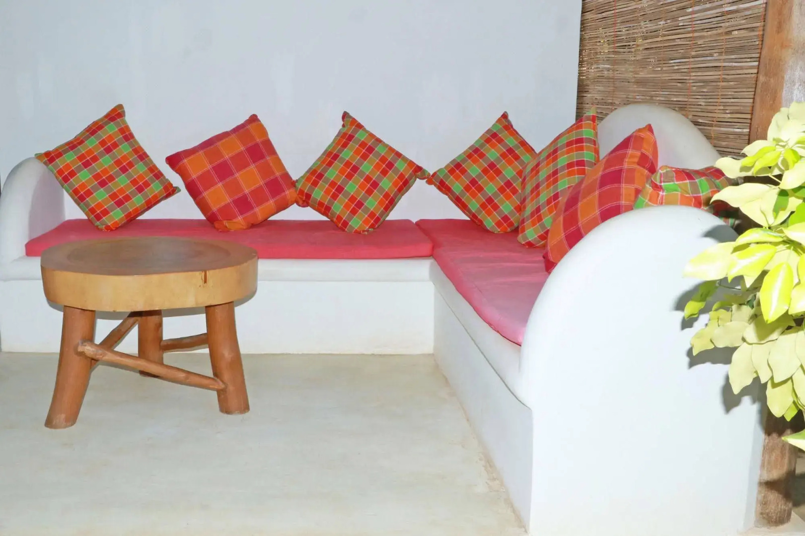 Roshanne Beach Resort