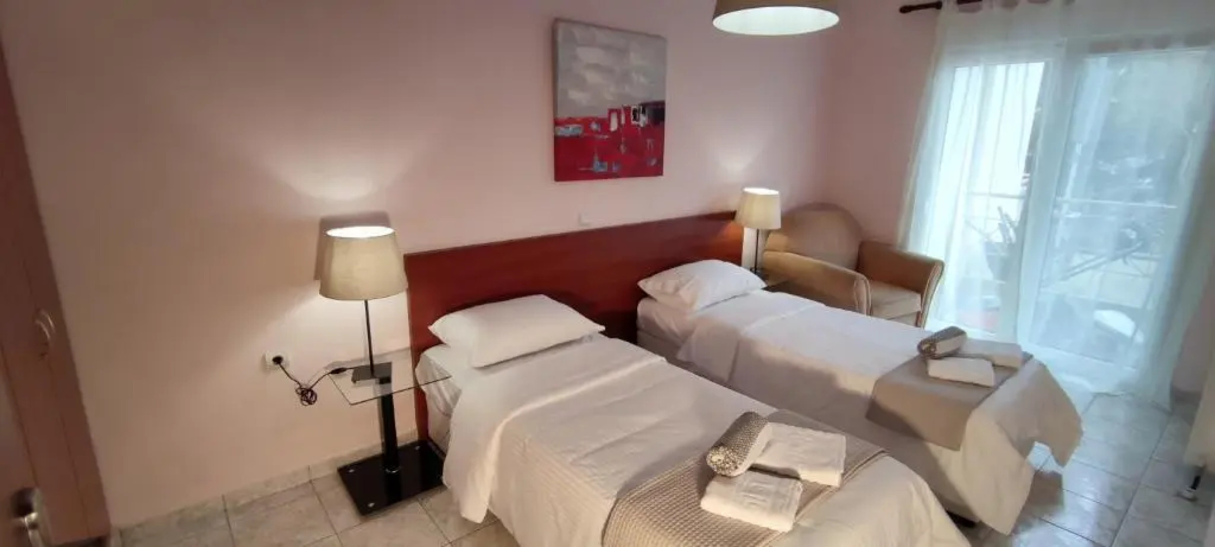 Lucy's next to sea apartment