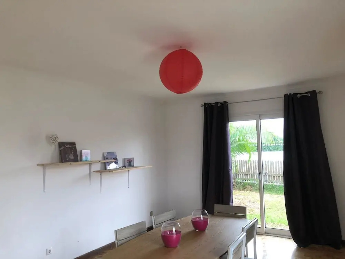 House With 2 Bedrooms in Pico da Pedra, With Wonderful sea View and Enclosed Garden Near the Beach