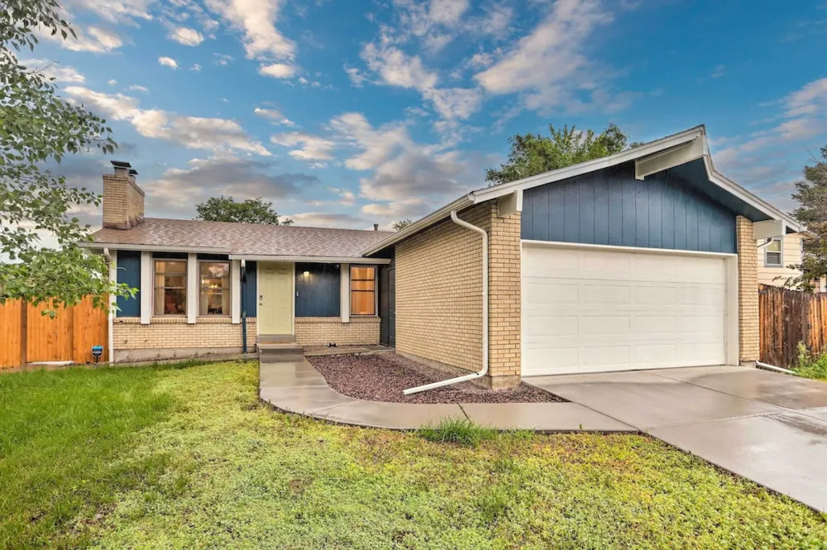 Game Room + Private Yard: Westminster Home!