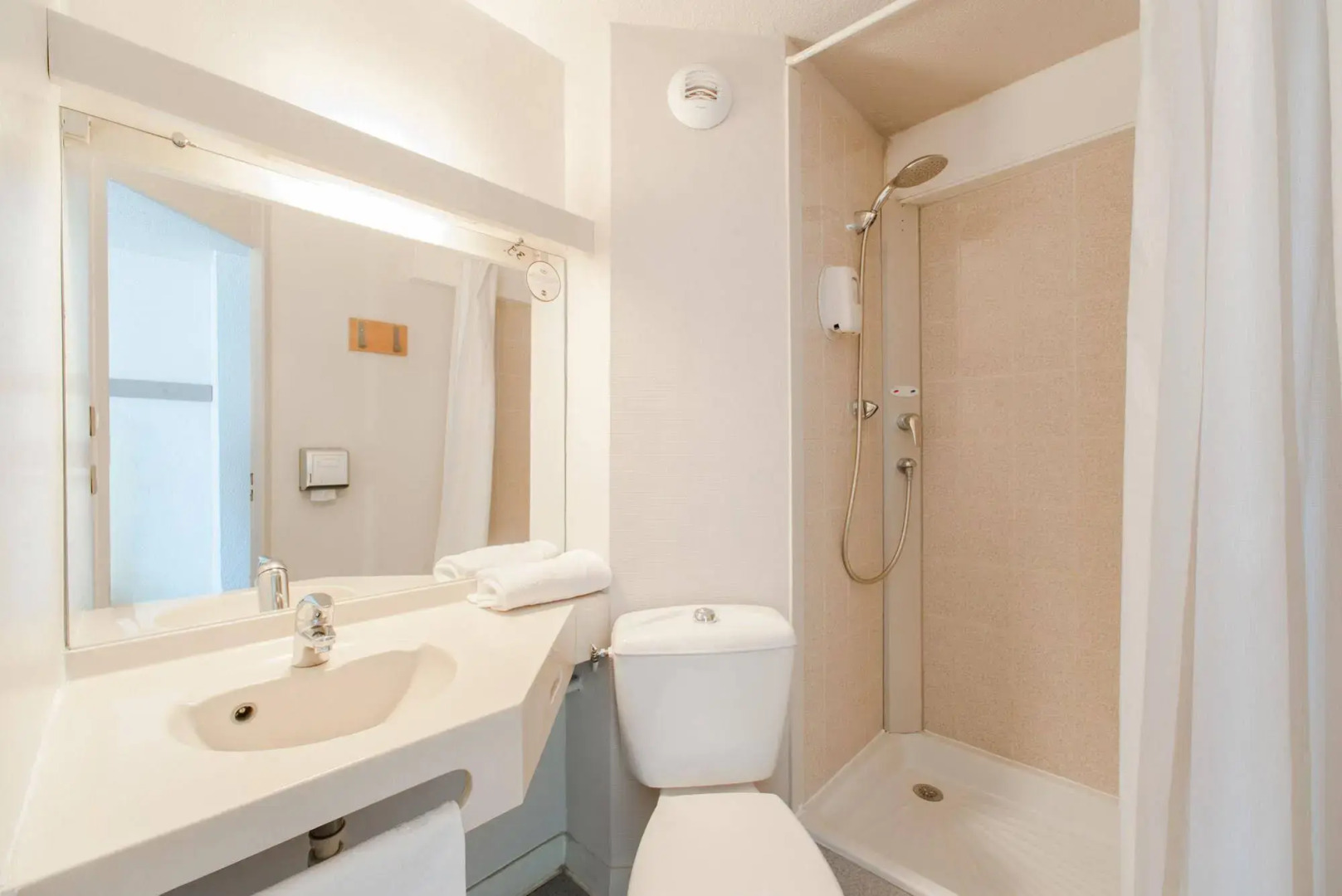 B&B HOTEL Chambéry La Cassine