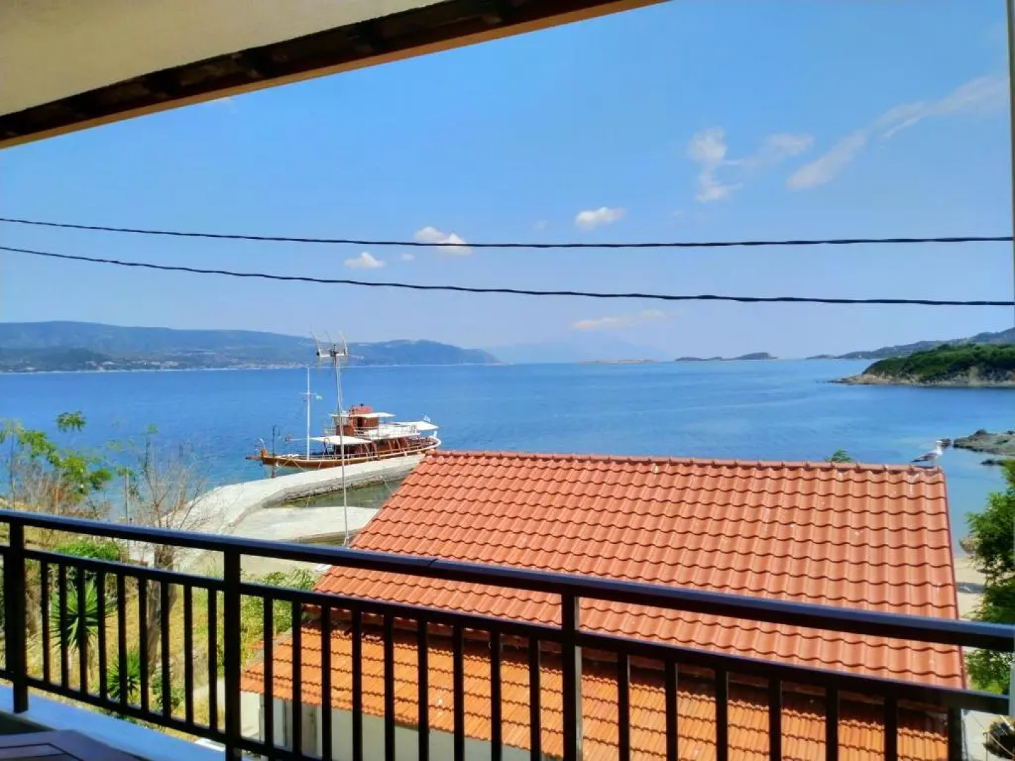 Gianni's Apartment By The Sea