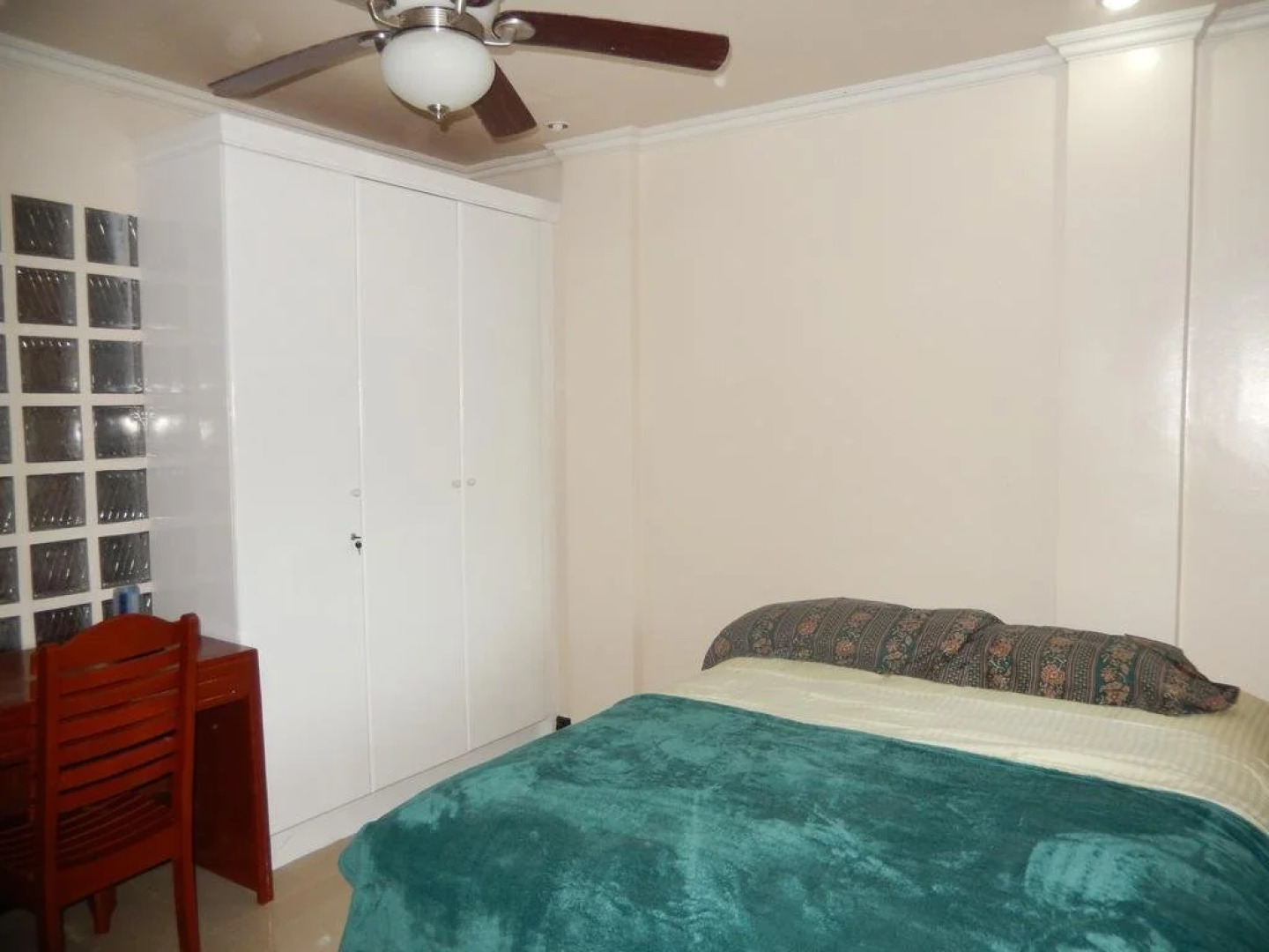 Casa Royal Beach Front