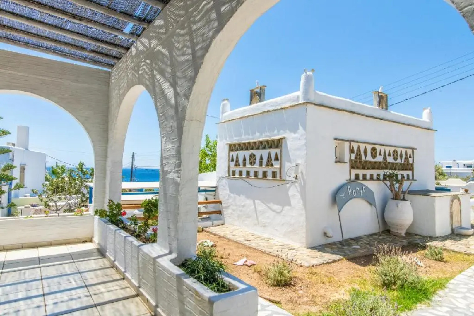 Porto Galini Tinos Karya 102