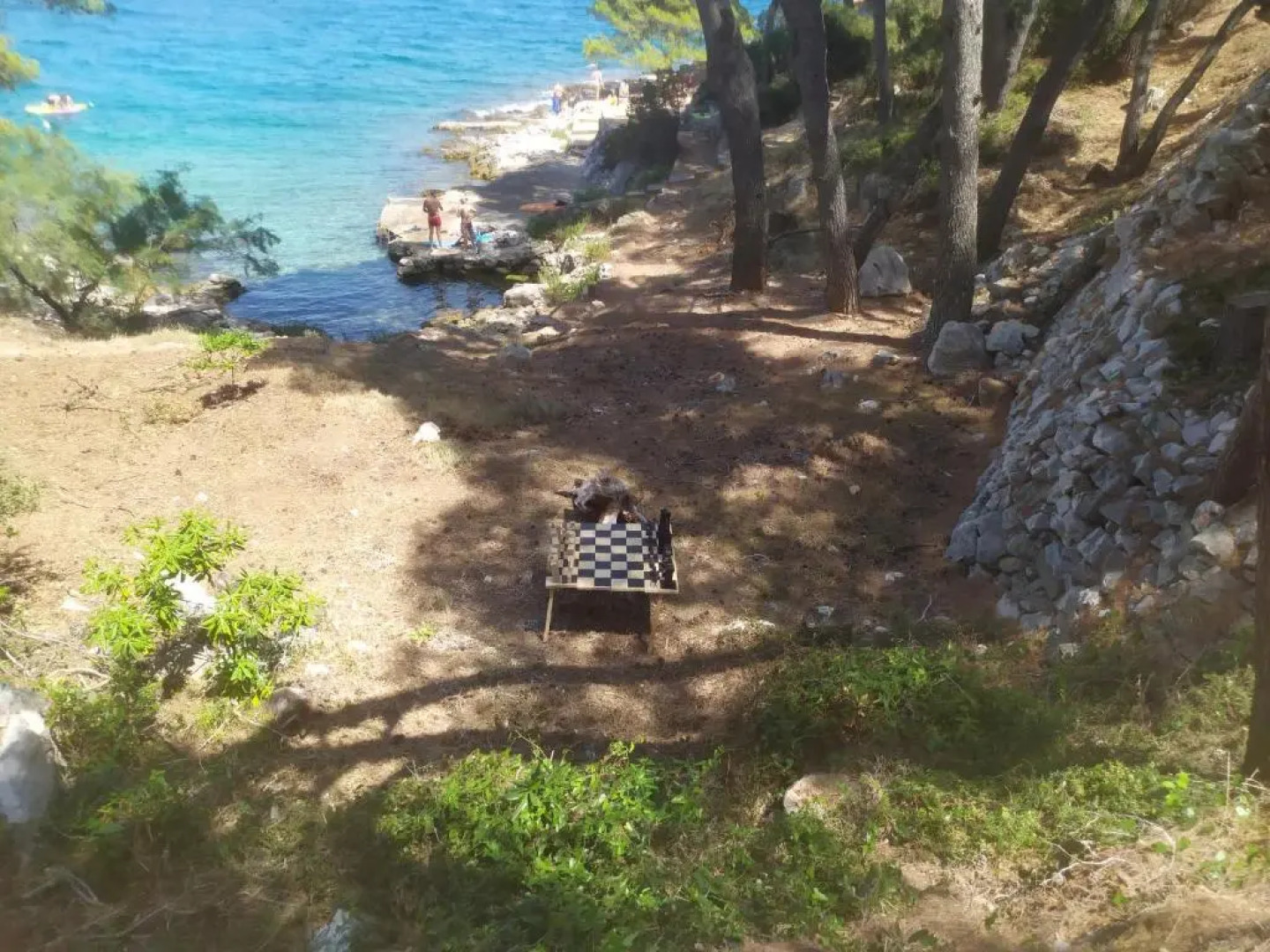 Apartments 1st line to sea and beach,quiet area,private parking,terrace with sea view