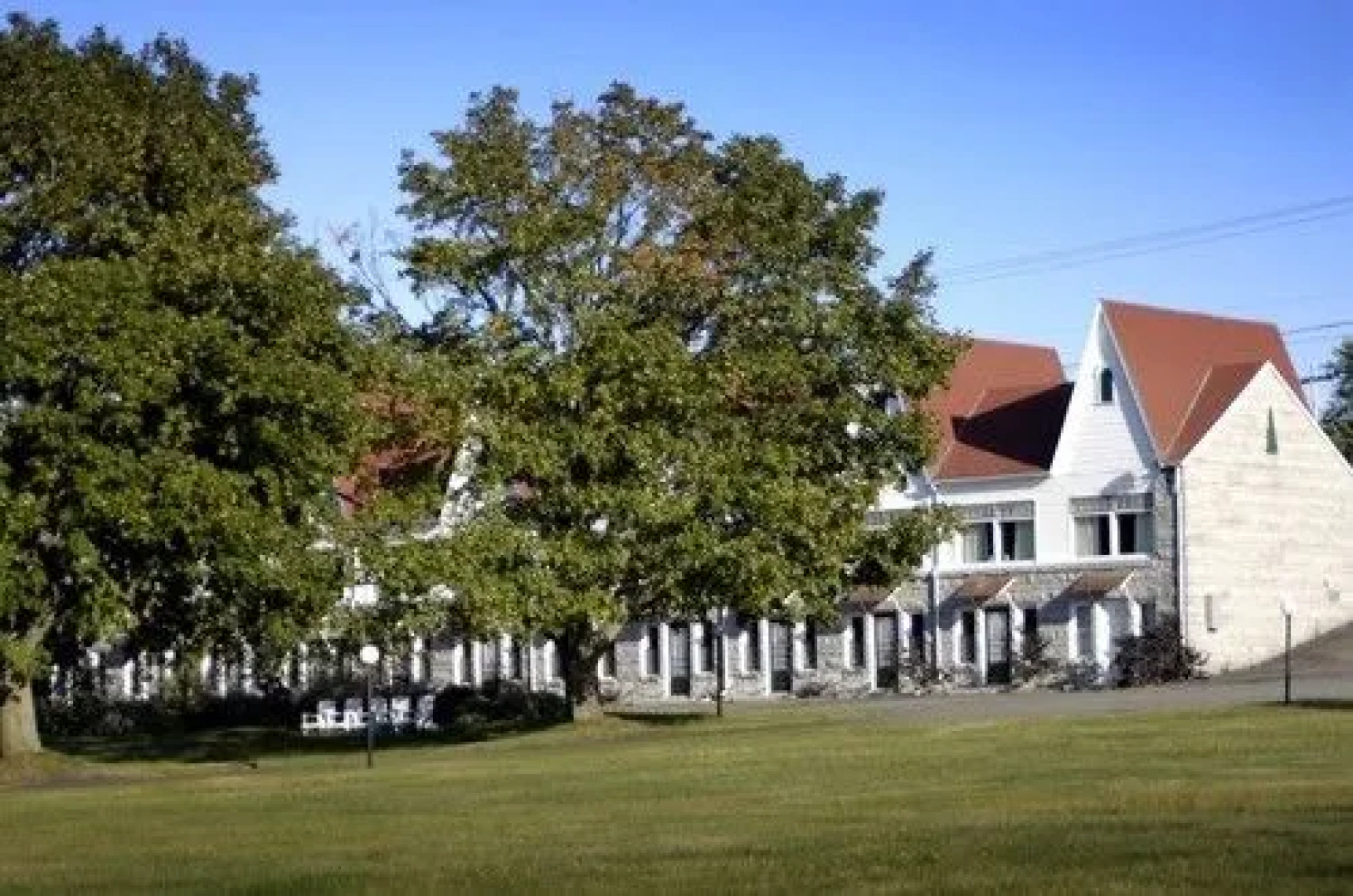 乐福布尔河滨木屋(Le Faubourg Ô Fleuve Chalets)