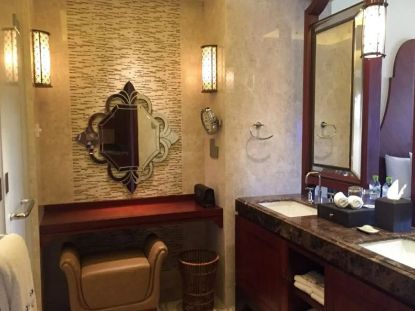 Wyndham Grand Plaza Royale Hainan Longmu Bay