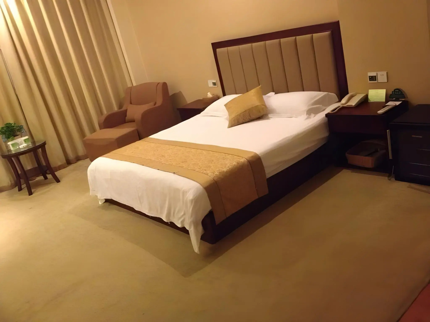 GreenTree Inn Yancheng Station Hotel