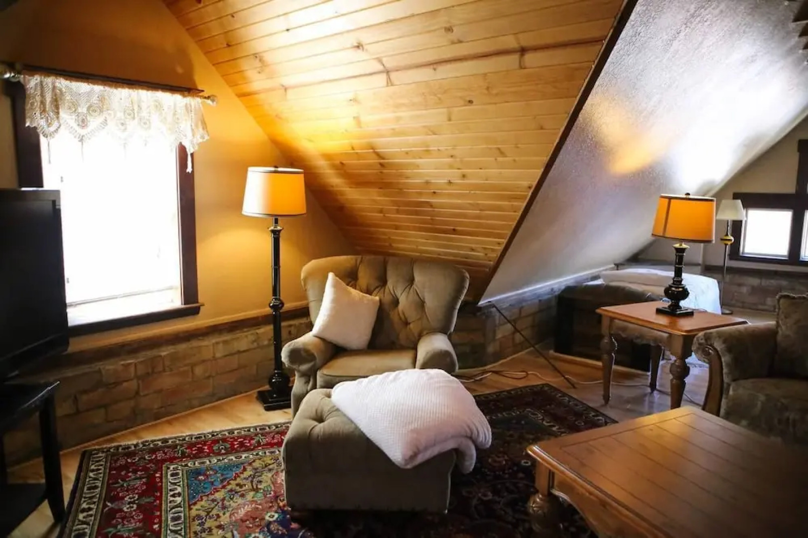 Bed & Breakfast On Broadway