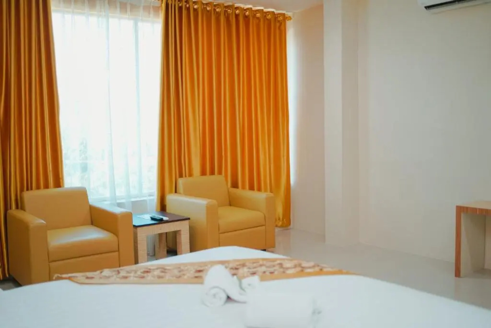 Hotel Amel Convention Hall