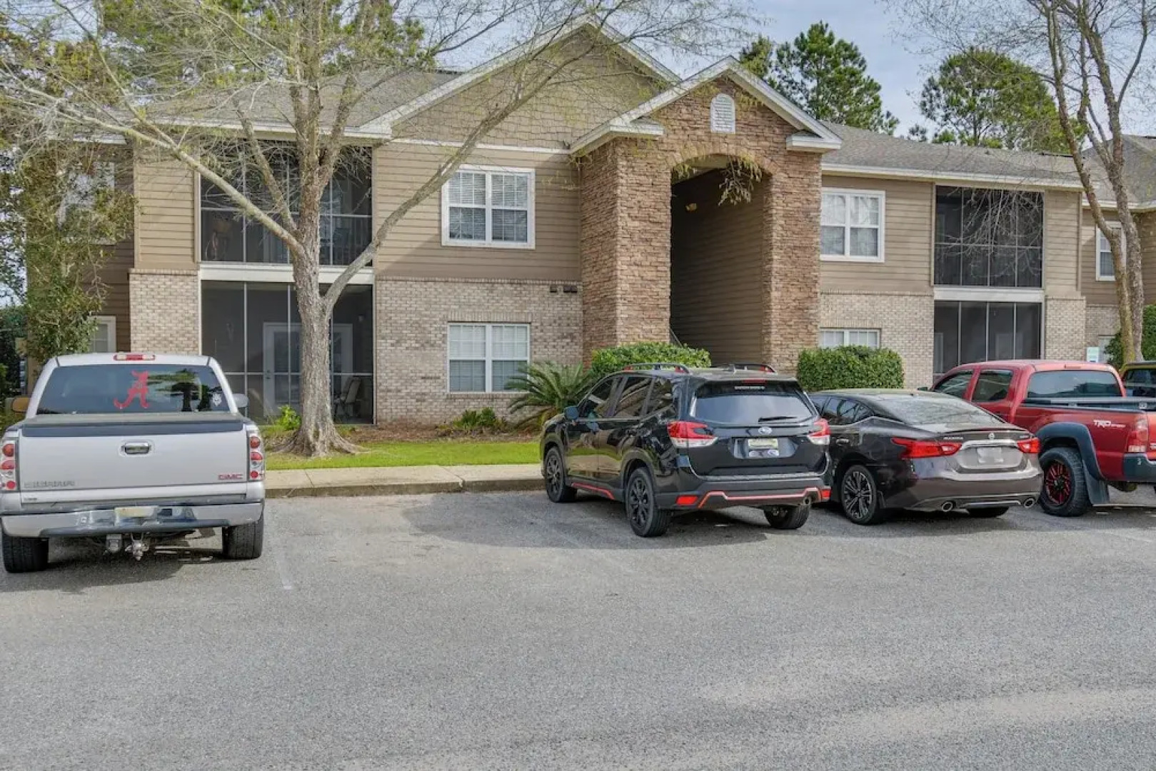 Foley Condo w/ Pool Access: 10 Mi to Gulf Shores!