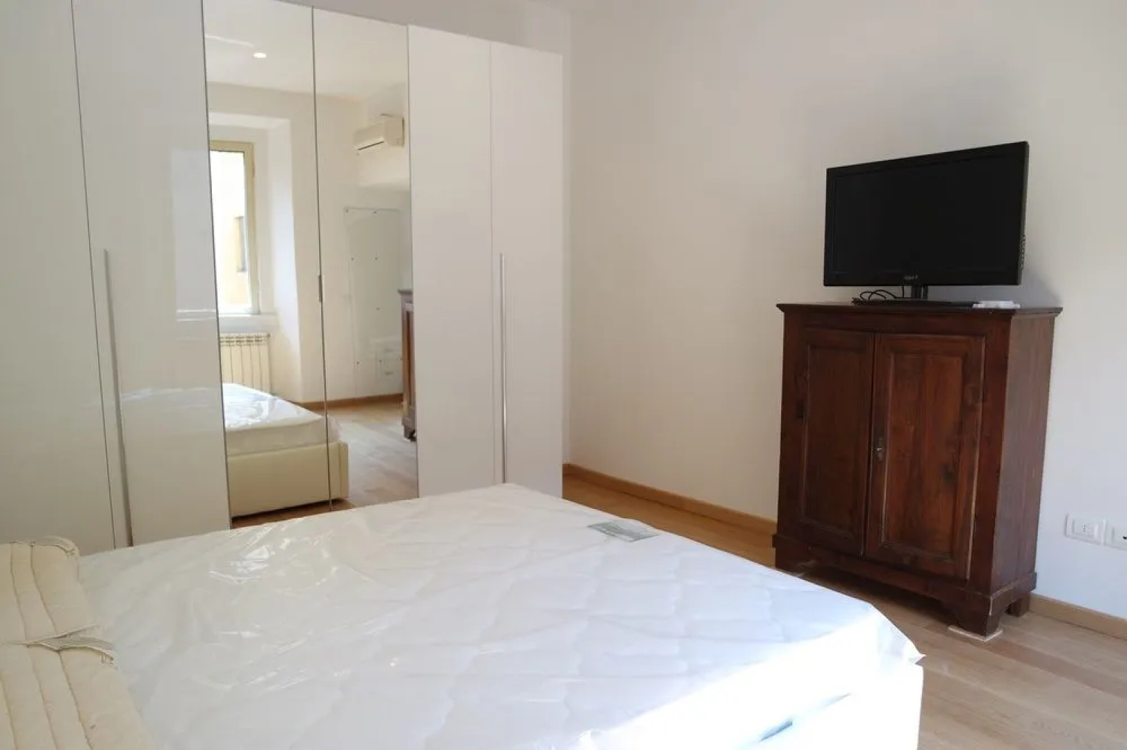 Temporary Home 2 Milano Crocetta