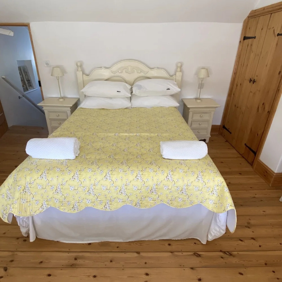 French Themed 2-bed Cottage on the Norfolk Wash